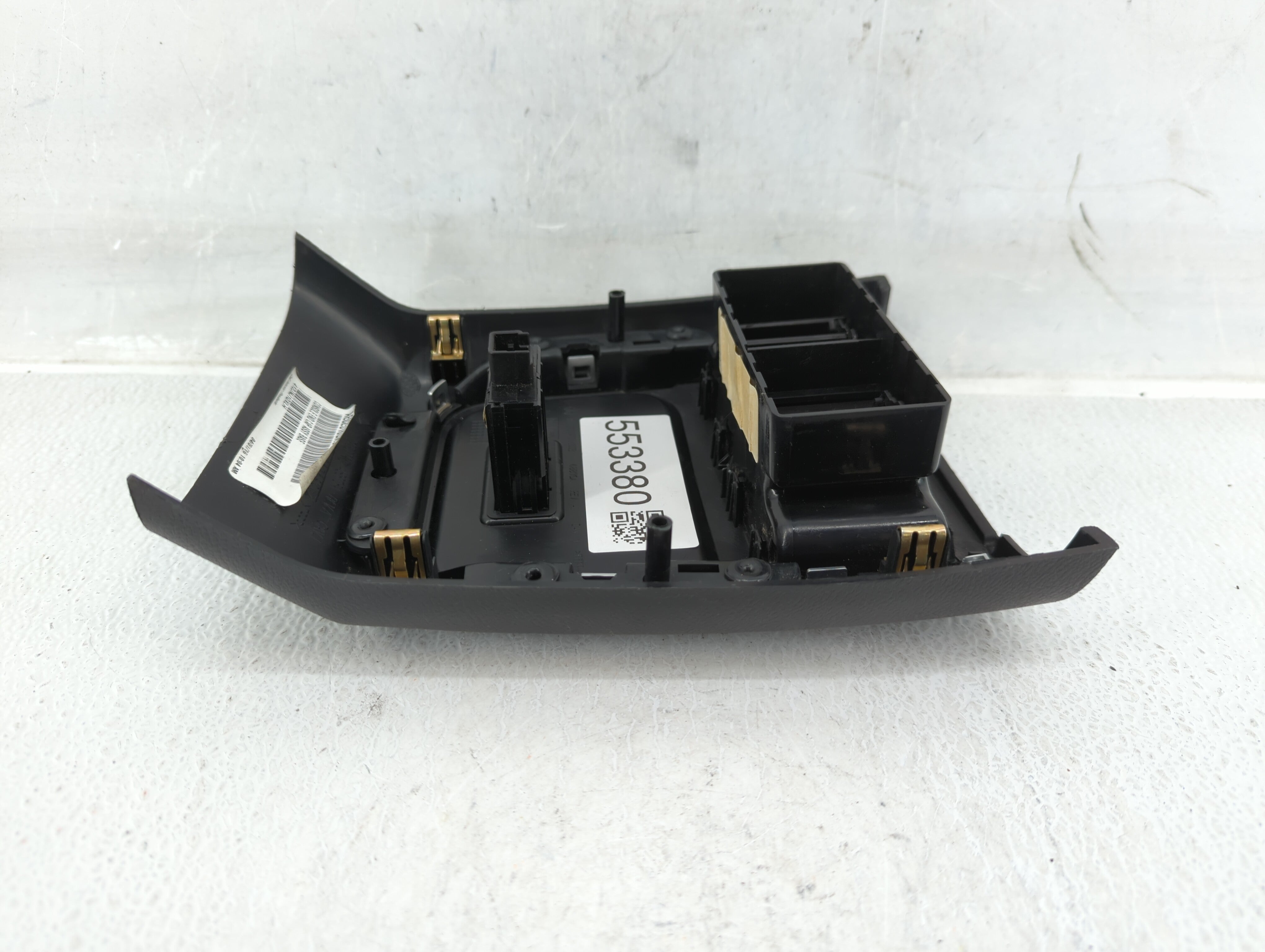 2017 Dodge Charger Overhead Roof Console Interior Dome Light Black - Oemusedautoparts1.com