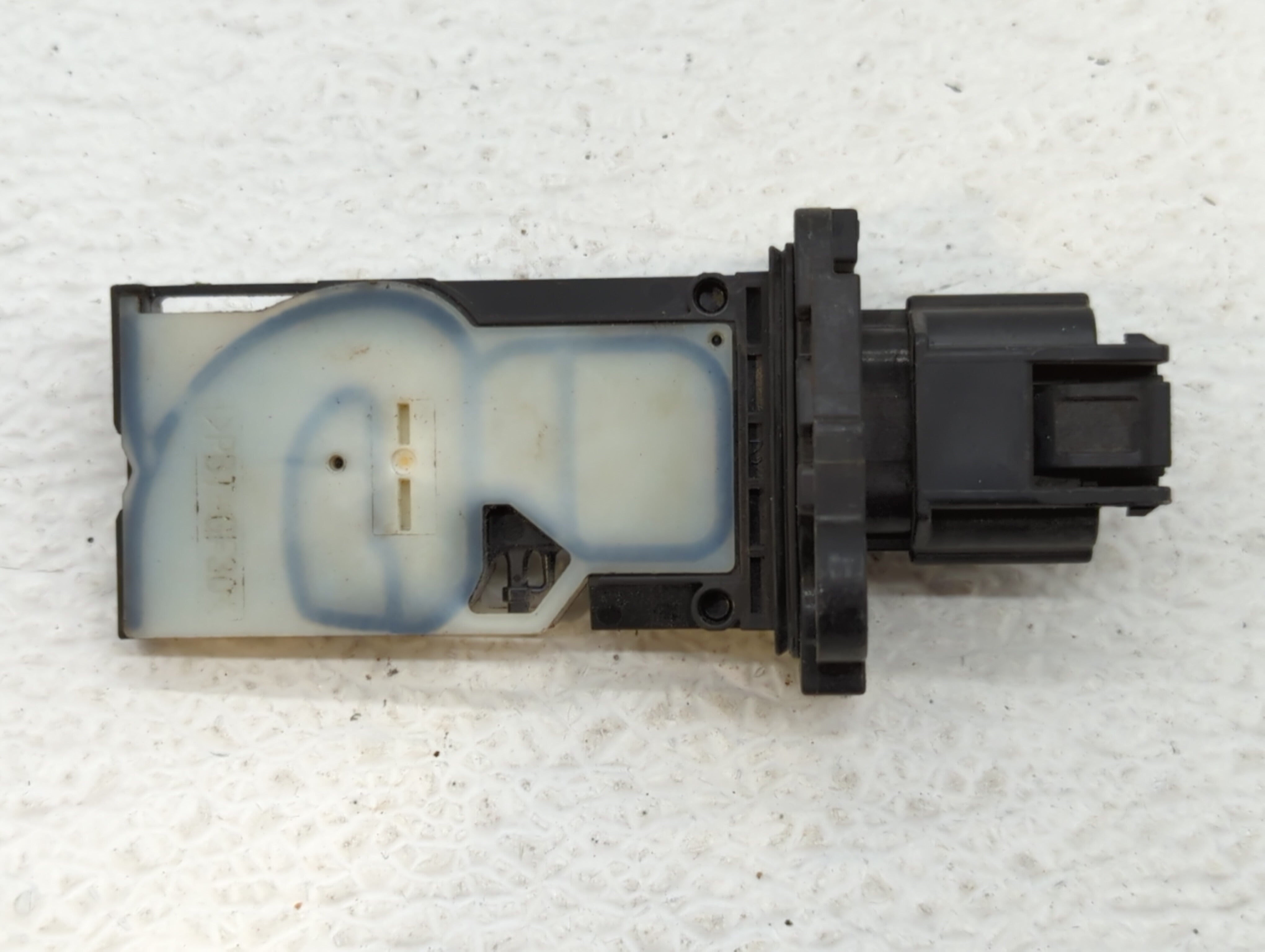 Nissan Frontier Mass Air Flow Meter Maf - Oemusedautoparts1.com