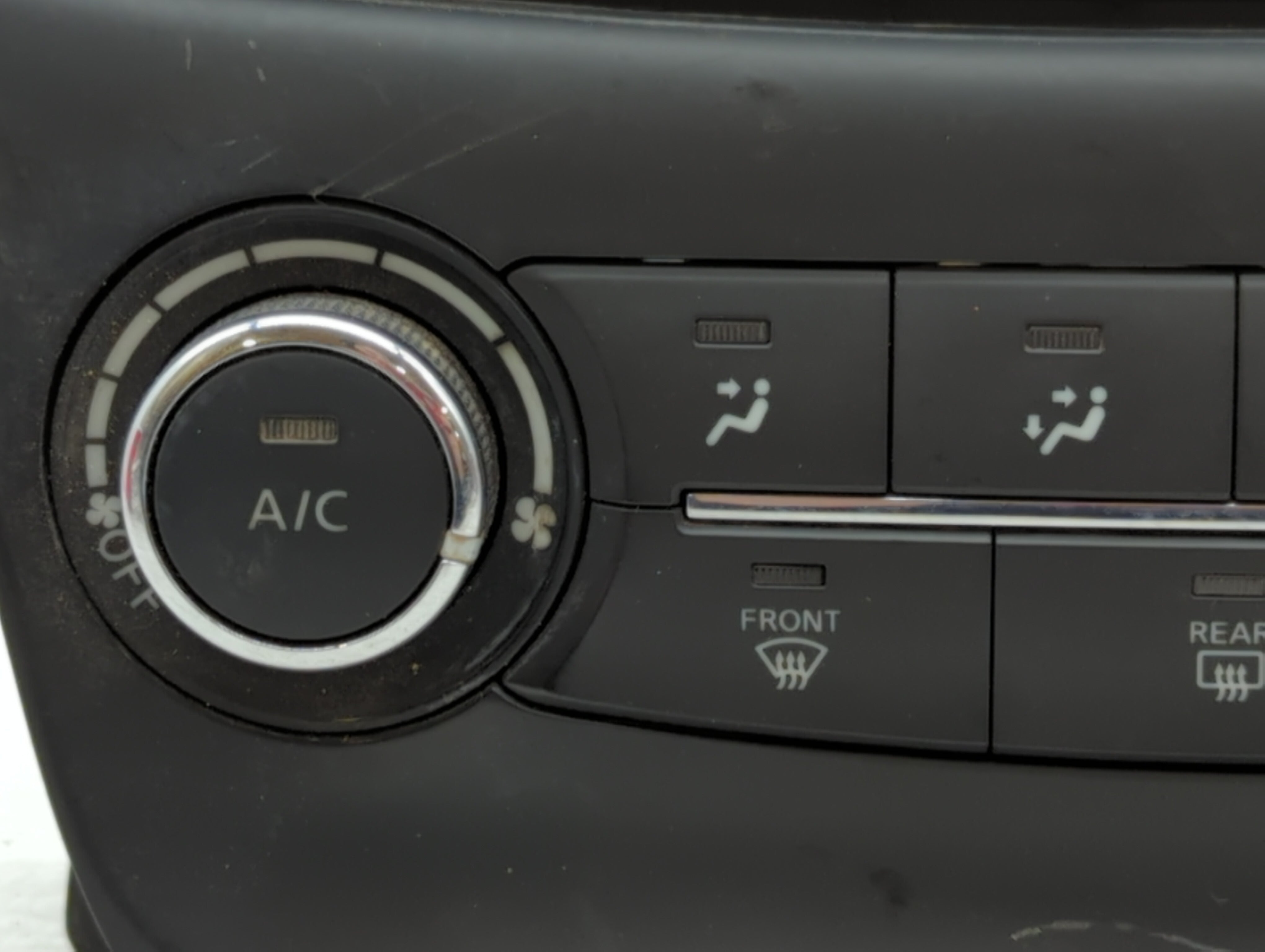 2015-2017 Nissan Sentra Climate Control Module Temperature AC/Heater Replacement P/N:275004AT2A Fits Fits 2015 2016 2017 OEM Used Auto Parts - Oemusedautoparts1.com