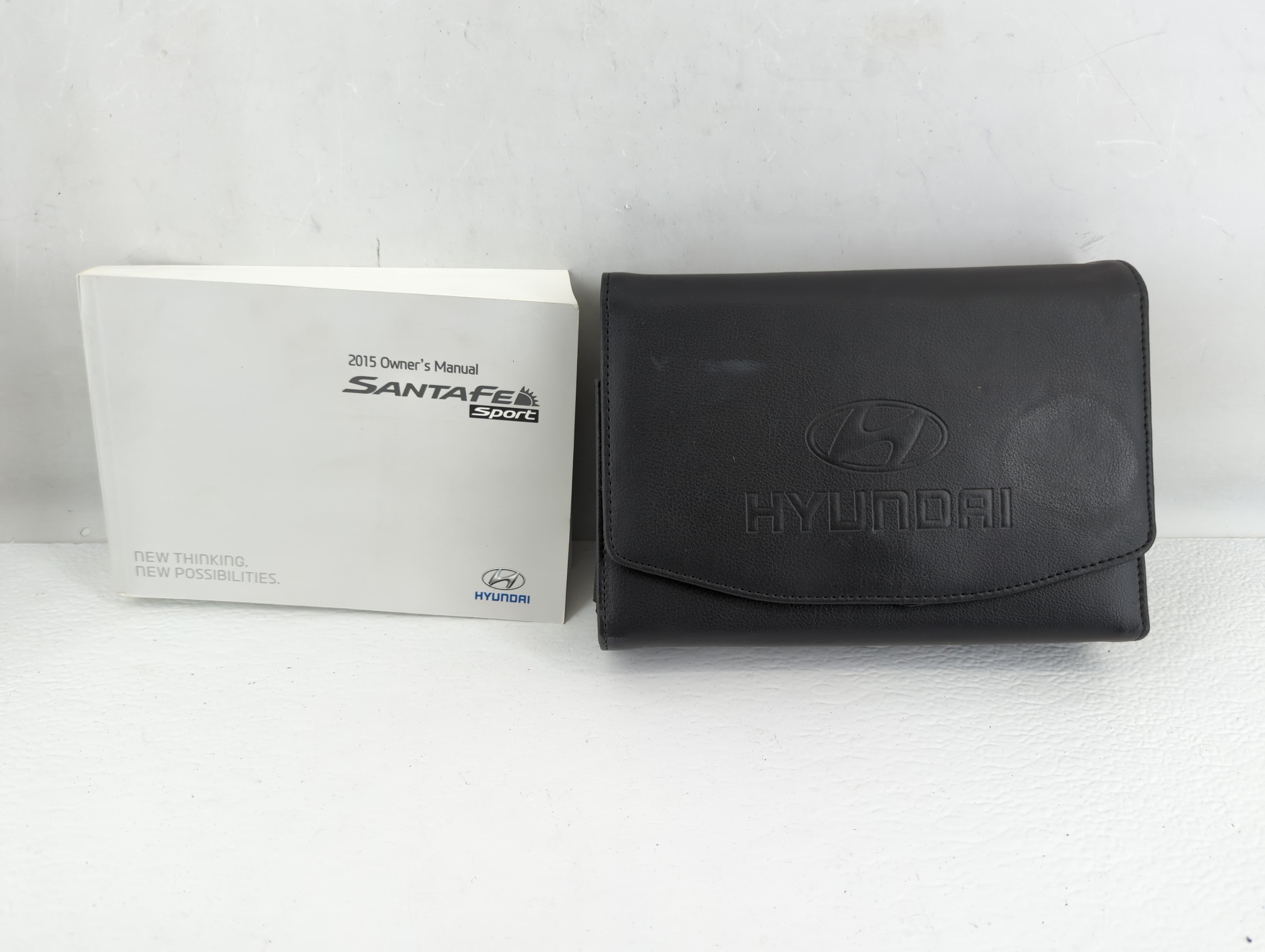 2015 Hyundai Santa Fe Owners Manual Book Guide P/N:F2W0-EU49B OEM Used Auto Parts - Oemusedautoparts1.com