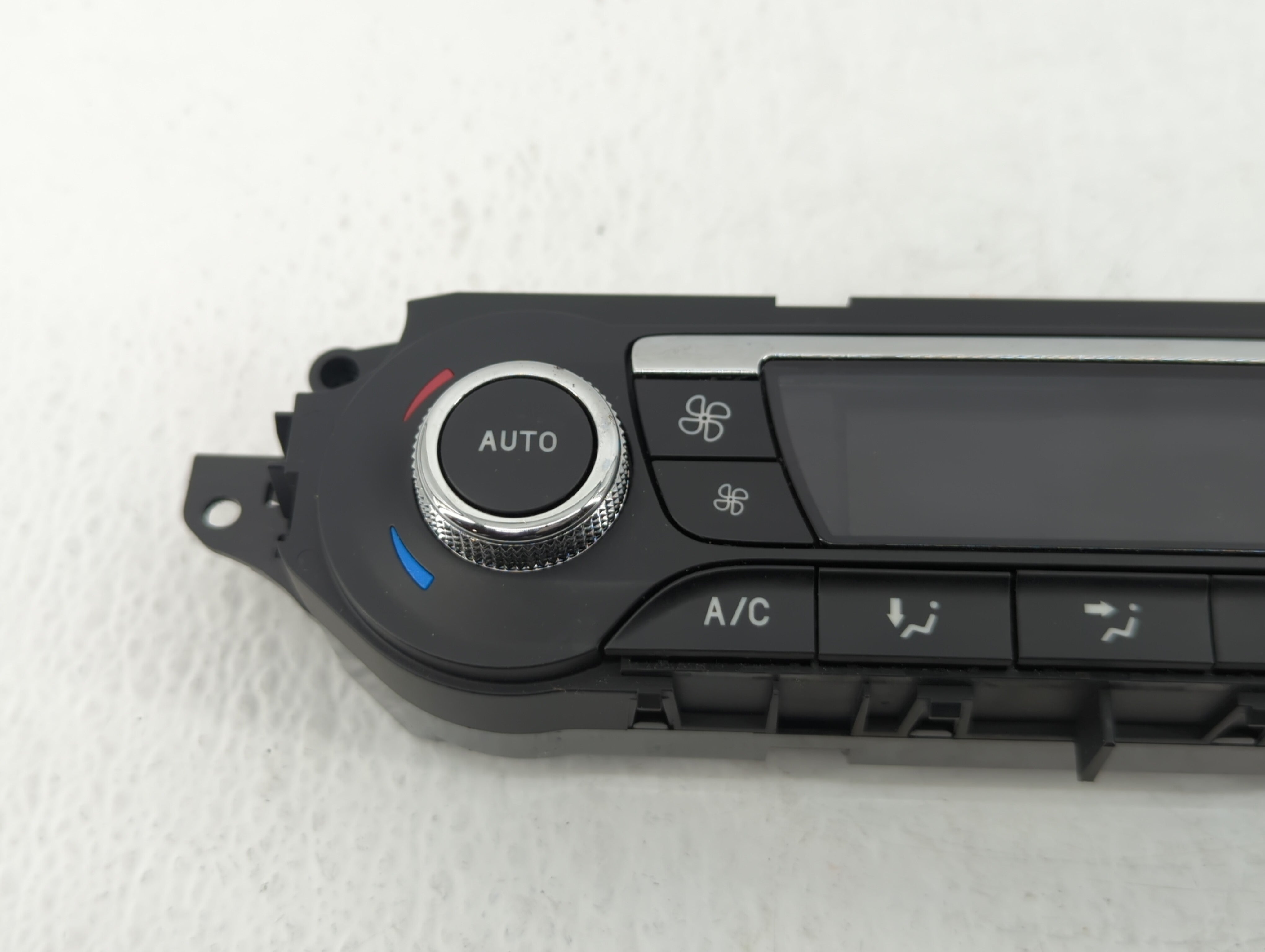 2015-2016 Ford Escape Climate Control Module Temperature AC/Heater Replacement P/N:CJ5T-18C612-BE Fits Fits 2015 2016 OEM Used Auto Parts - Oemusedautoparts1.com