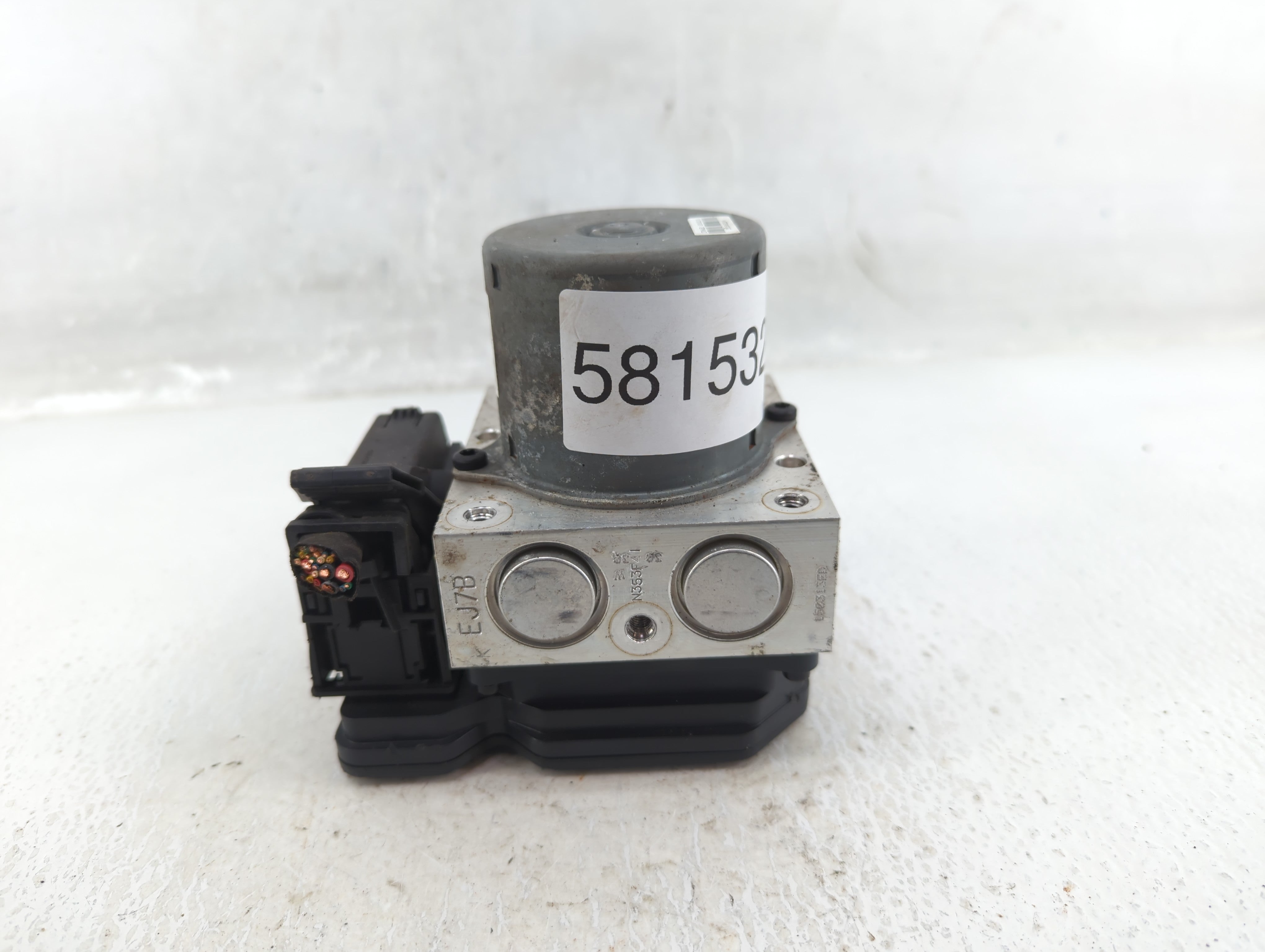 2014-2016 Hyundai Elantra ABS Pump Control Module Replacement P/N:58920-3X630 Fits 2014 2015 2016 OEM Used Auto Parts - Oemusedautoparts1.com