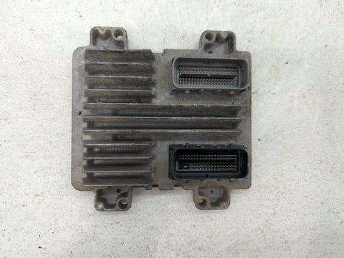 2010-2013 Gmc Sierra 1500 PCM Engine Computer ECU ECM PCU OEM P/N:12653852 Fits 2010 2011 2012 2013 2014 2015 2016 2017 OEM Used Auto Parts