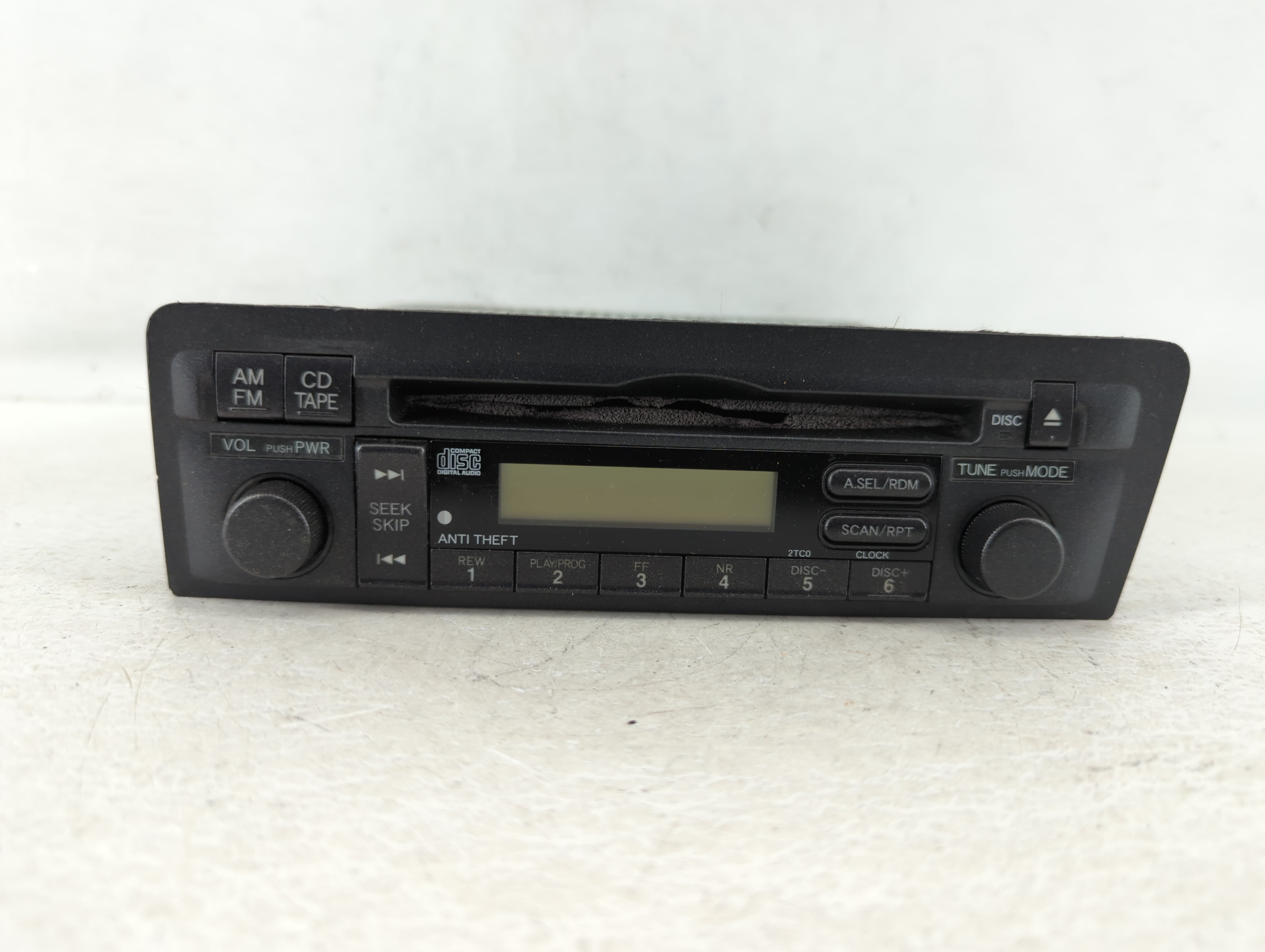 2002 Honda Civic Radio AM FM Cd Player Receiver Replacement P/N:39101-S5A-A610-M1 Fits OEM Used Auto Parts - Oemusedautoparts1.com