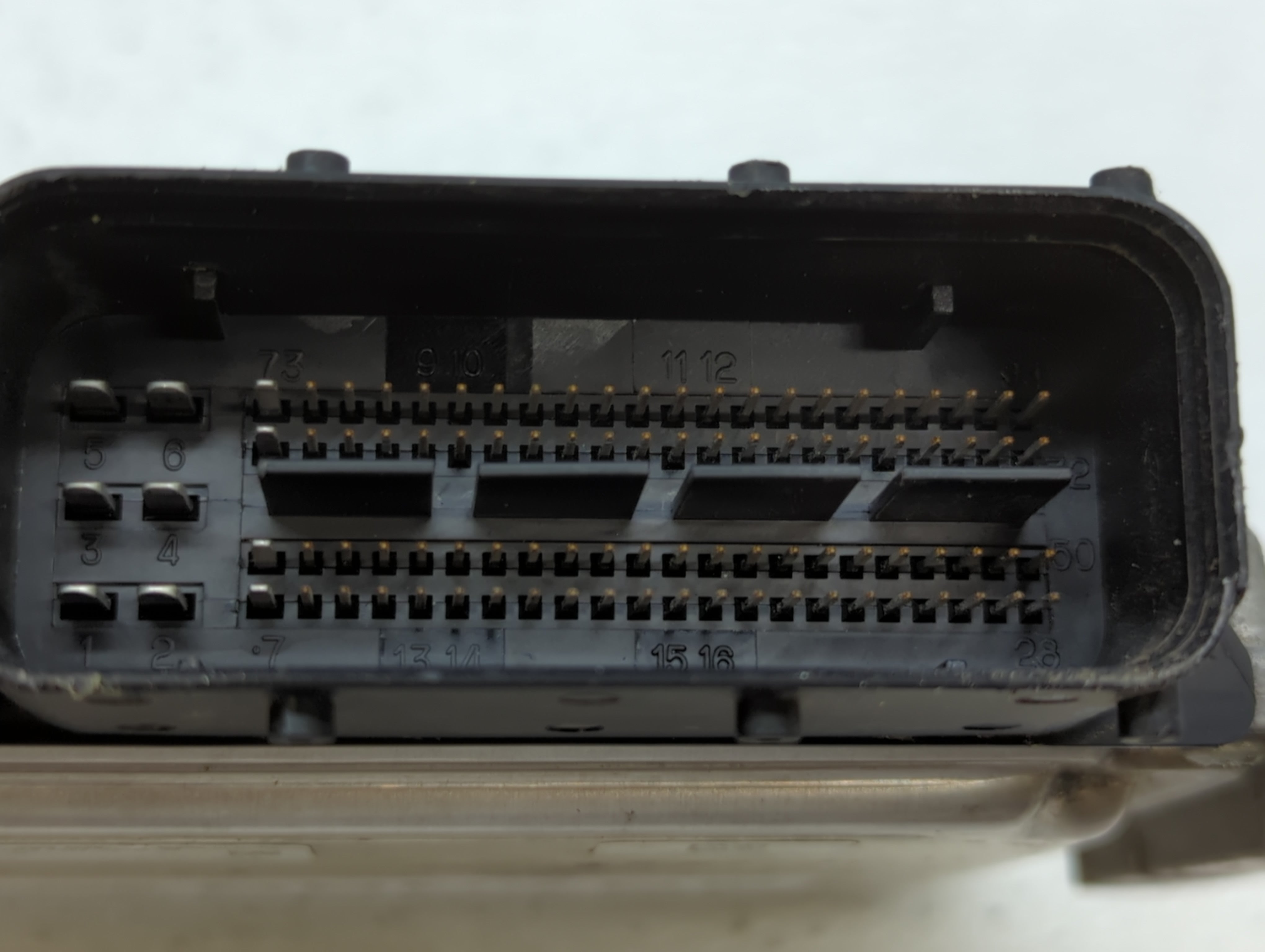 2015 Hyundai Sonata PCM Engine Control Computer ECU ECM PCU OEM P/N:39101-2GGL0 39118-2BLA3 Fits OEM Used Auto Parts - Oemusedautoparts1.com