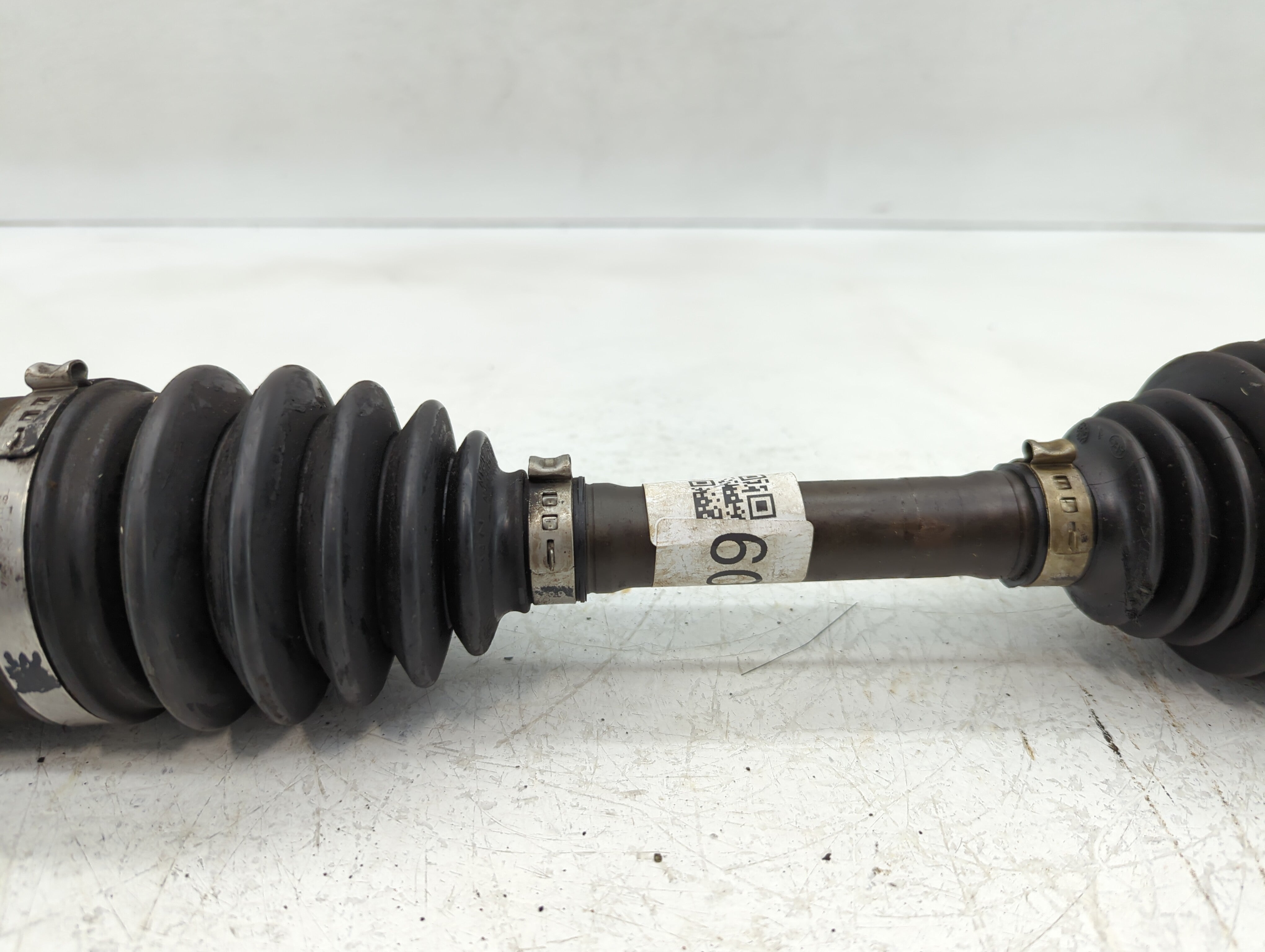 2006 Chevrolet Hhr Axle Shaft Front Passenger Cv C/v - Oemusedautoparts1.com