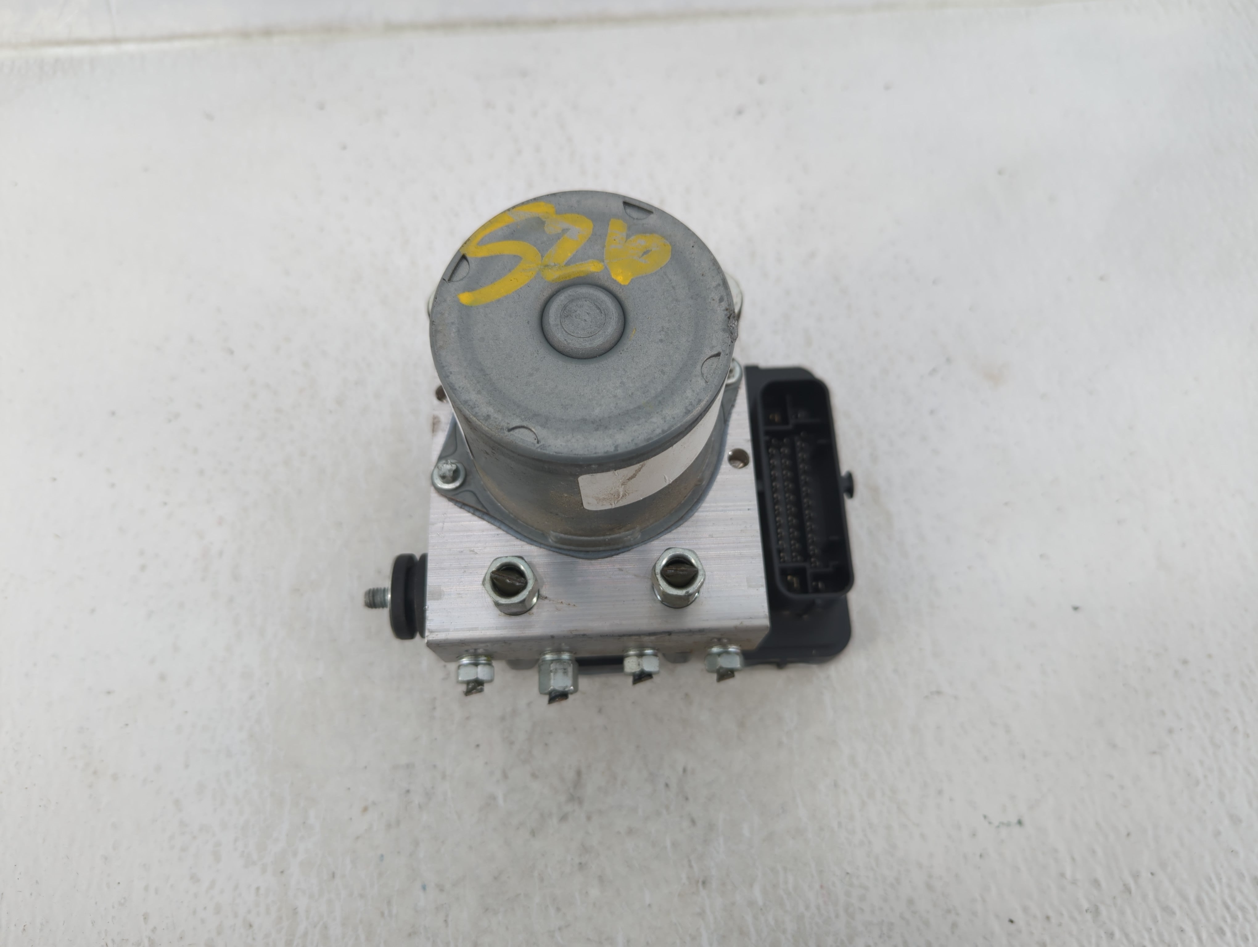 2021-2022 Nissan Altima ABS Pump Control Module Replacement P/N:970 298 201125, 47660 9HE0A Fits Fits 2021 2022 OEM Used Auto Parts - Oemusedautoparts1.com