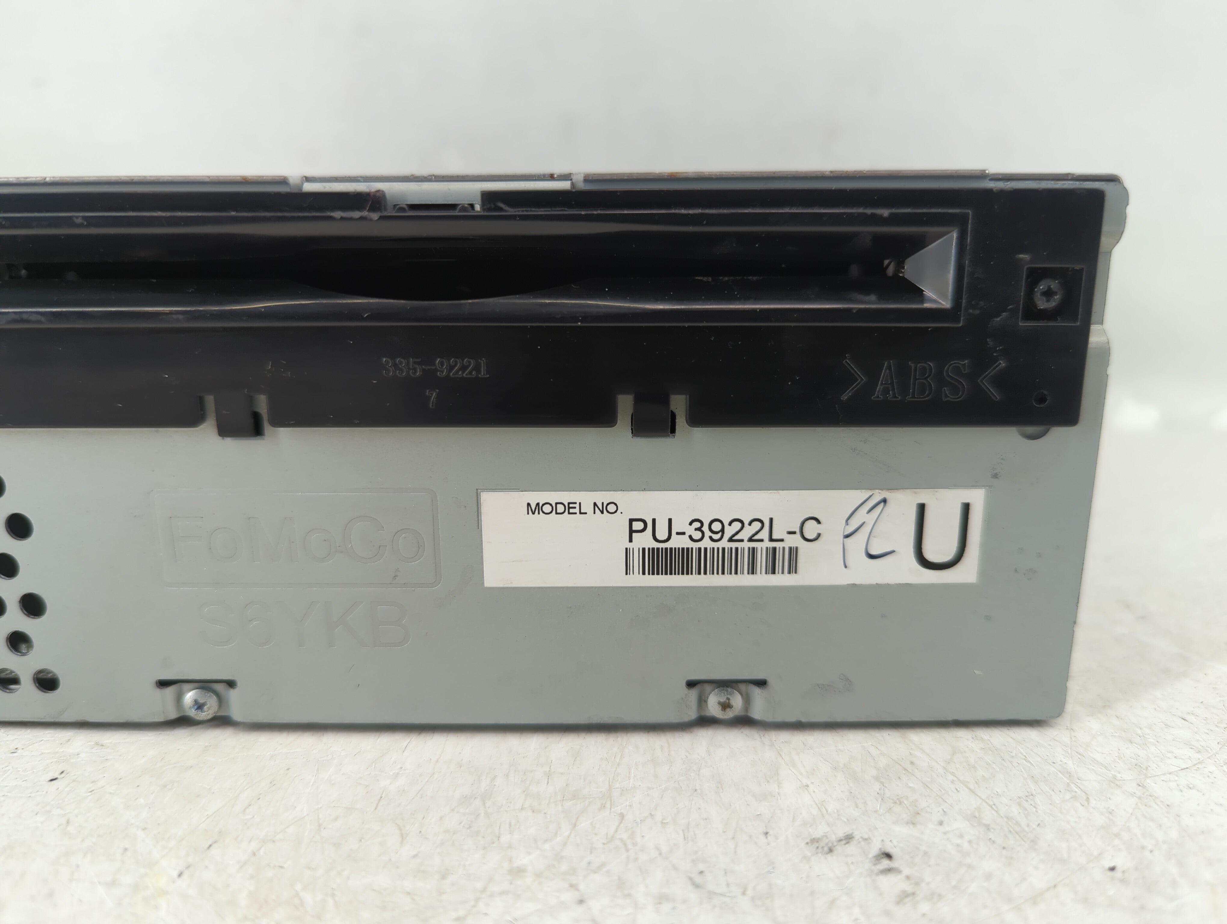 2017 Ford Explorer Radio AM FM Cd Player Receiver Replacement P/N:HB5T-19C107-BB HB5T-19C107-BA Fits OEM Used Auto Parts - Oemusedautoparts1.com
