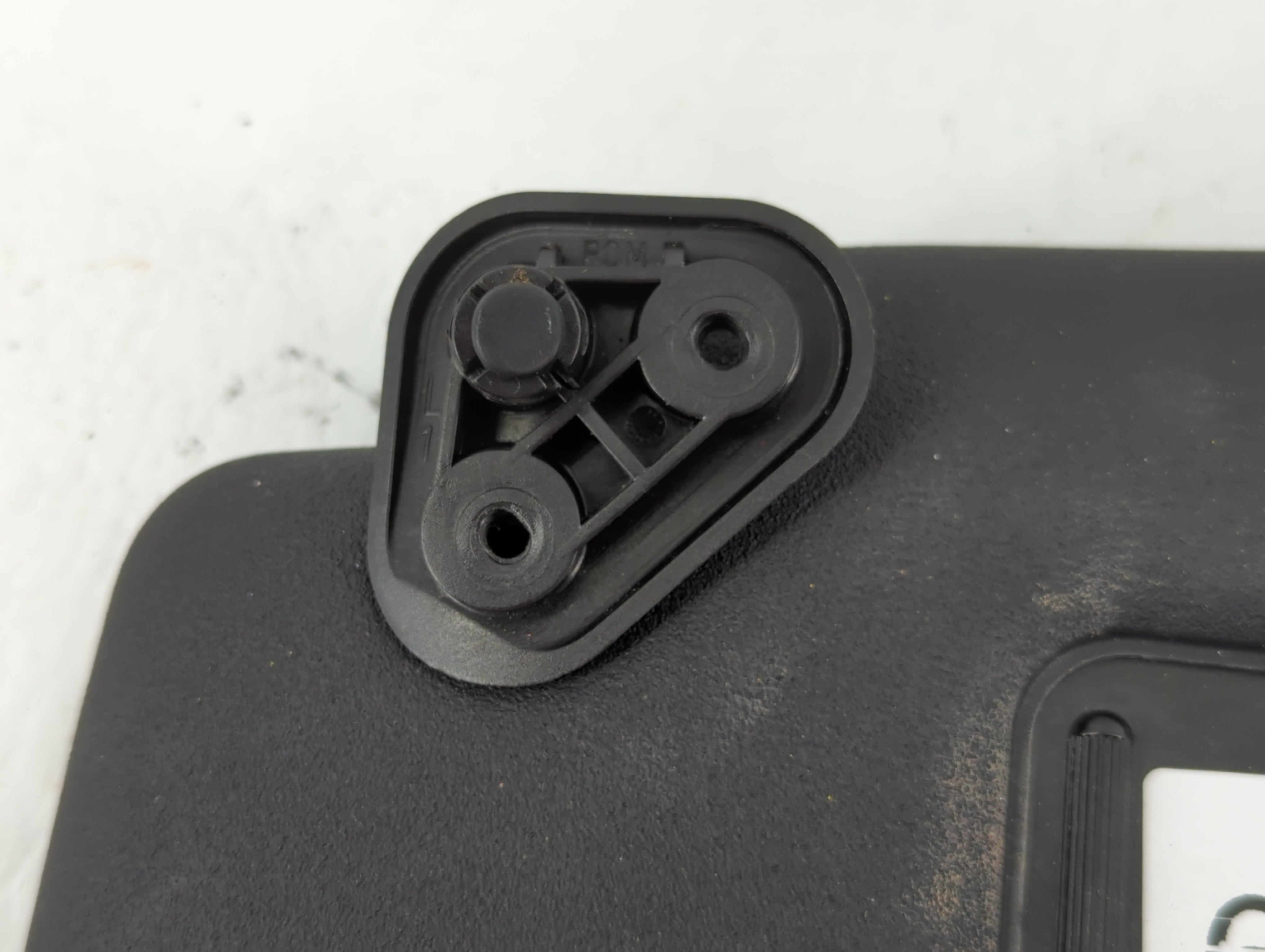 2013 Mini Cooper Sun Visor Shade Replacement Driver Left Mirror Fits OEM Used Auto Parts - Oemusedautoparts1.com
