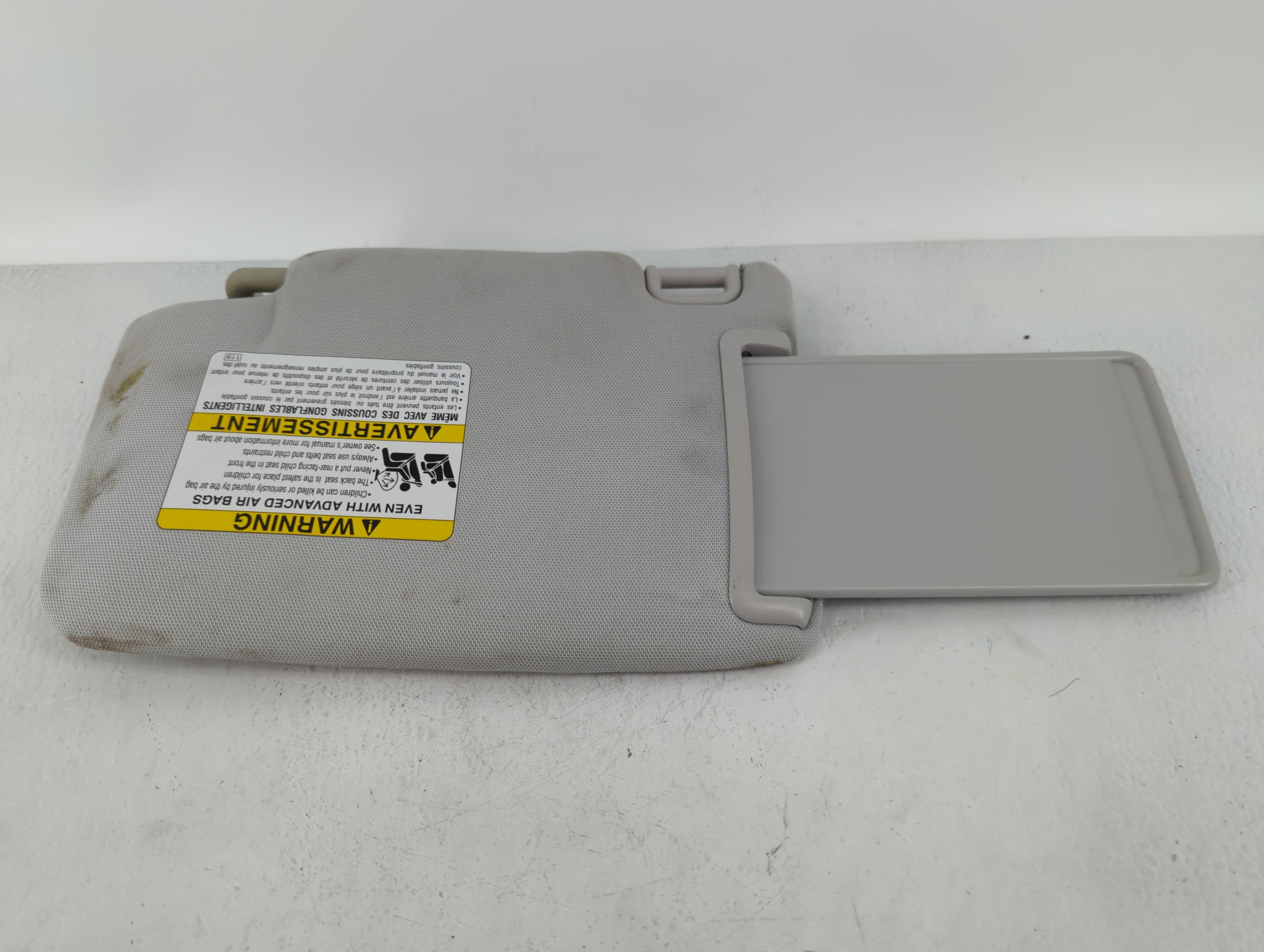 2018 Subaru Forester Sun Visor Shade Replacement Passenger Right Mirror Fits OEM Used Auto Parts - Oemusedautoparts1.com