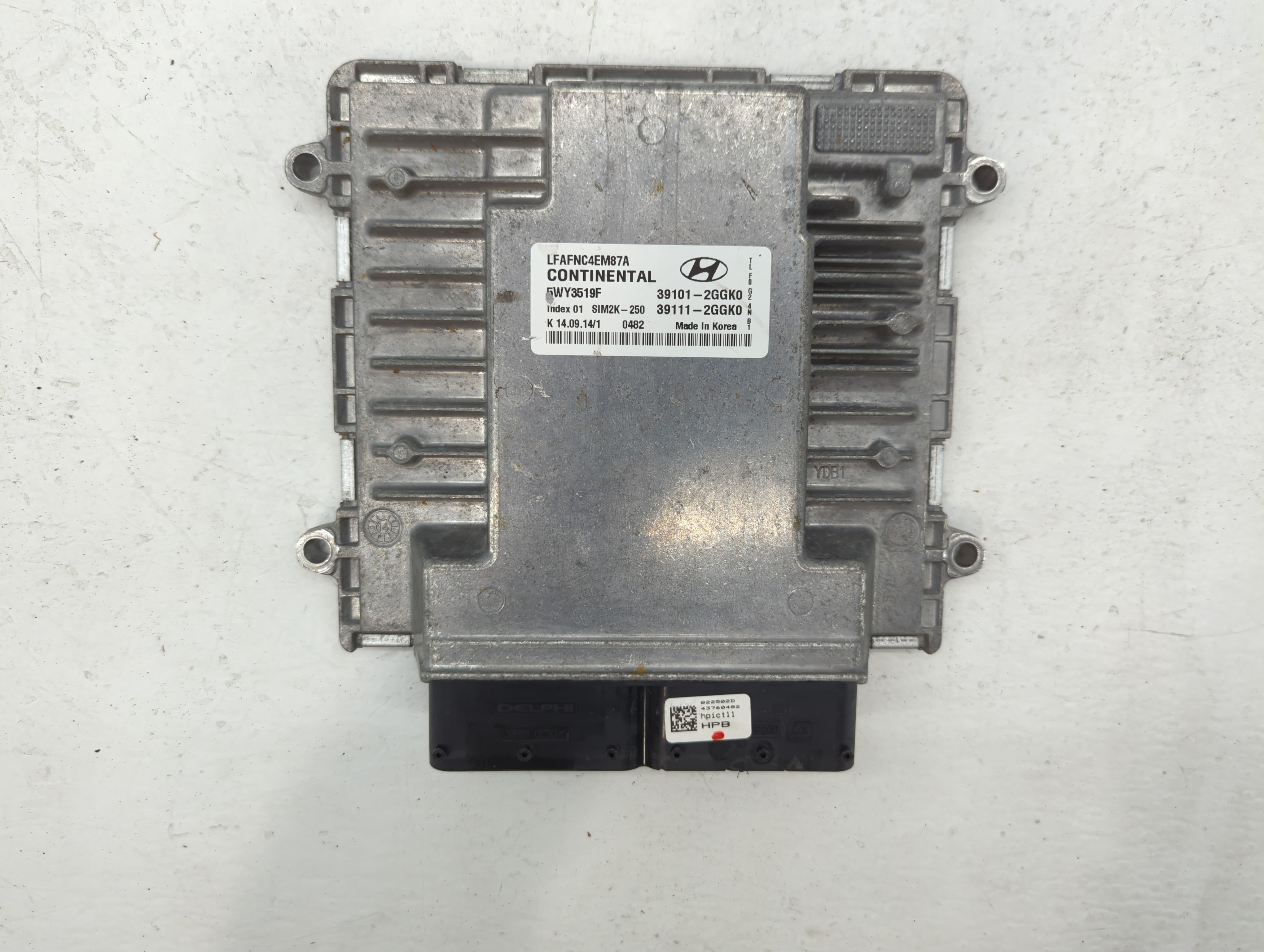 2015-2017 Hyundai Sonata PCM Engine Control Computer ECU ECM PCU OEM P/N:39111-2GGK0 39101-2GGK0 Fits Fits 2015 2016 2017 OEM Used Auto Parts - Oemusedautoparts1.com