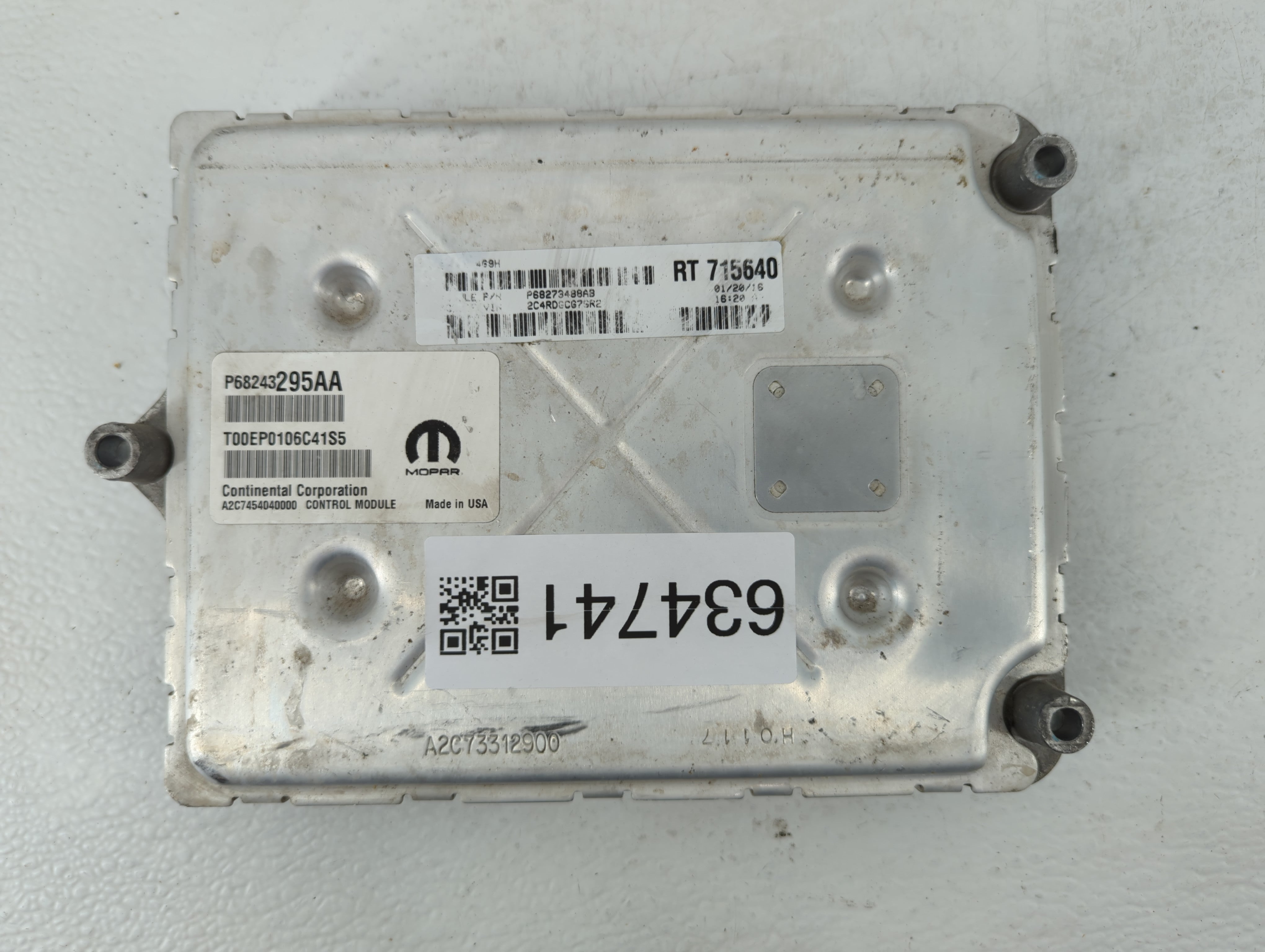 2016 Dodge Caravan PCM Engine Control Computer ECU ECM PCU OEM P/N:P68243295AA Fits Fits 2017 2018 2019 2020 OEM Used Auto Parts - Oemusedautoparts1.com
