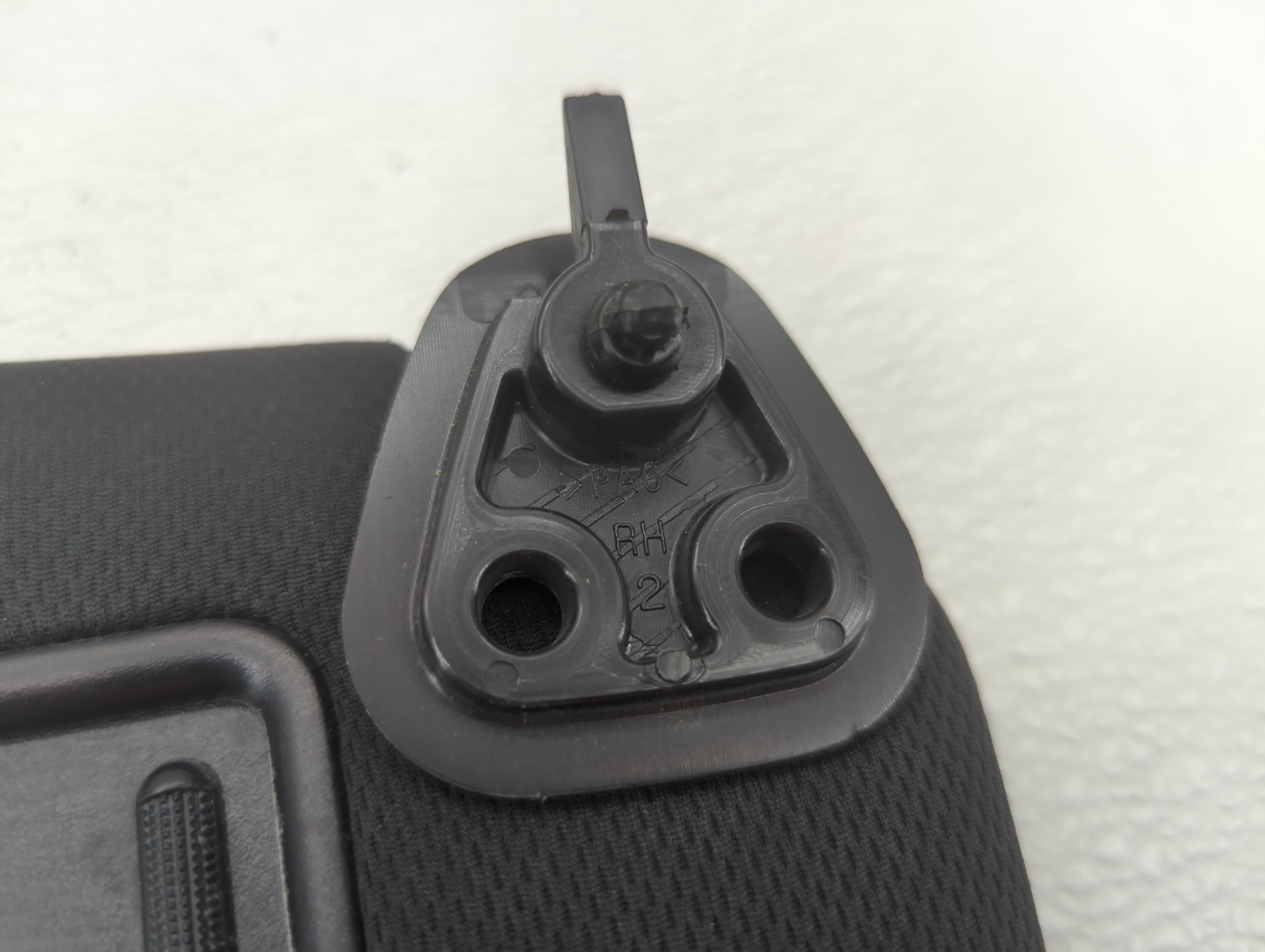 2009-2016 Hyundai Genesis Sun Visor Shade Replacement Passenger Right Mirror Fits Fits 2009 2010 2011 2012 2013 2014 2015 2016 OEM Used Auto Parts - Oemusedautoparts1.com