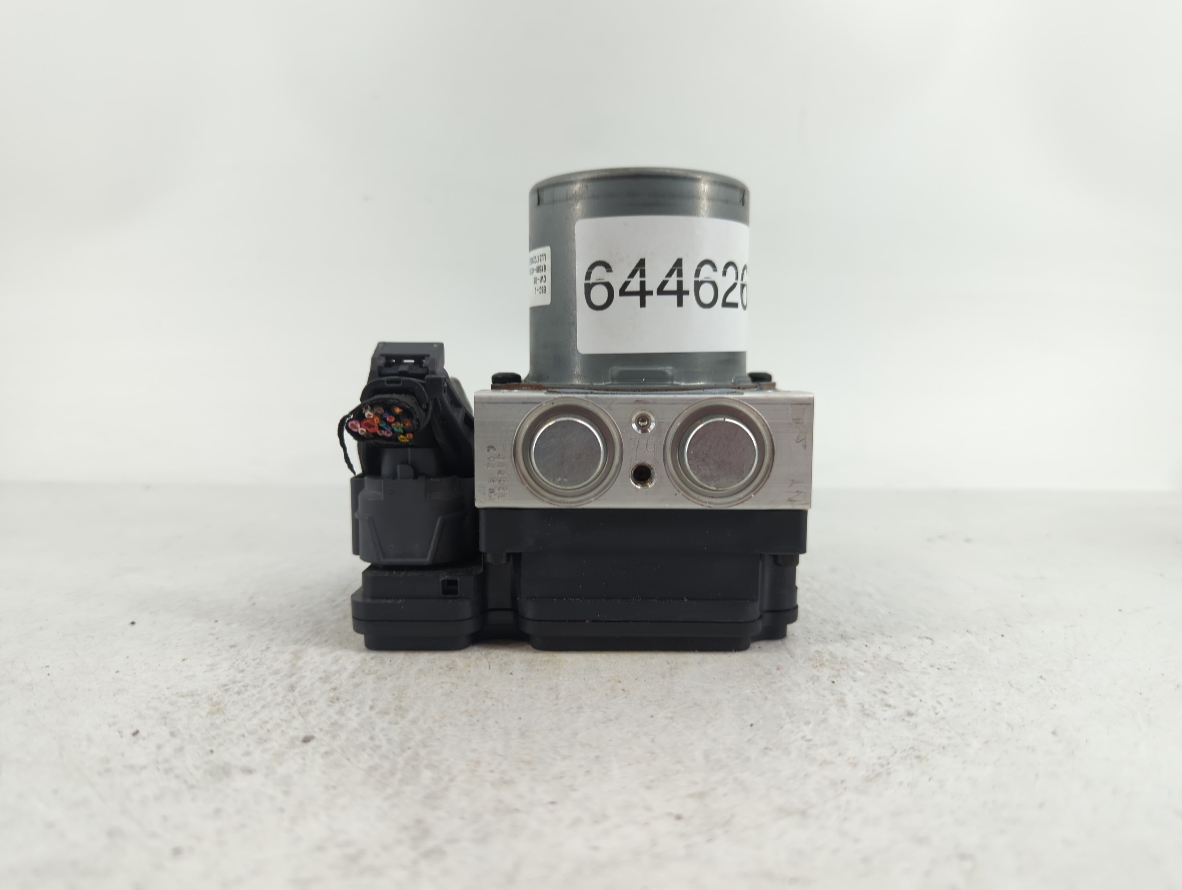 2018-2019 Hyundai Sonata ABS Pump Control Module Replacement P/N:58920-C2210 C2589-20520 Fits Fits 2018 2019 OEM Used Auto Parts - Oemusedautoparts1.com