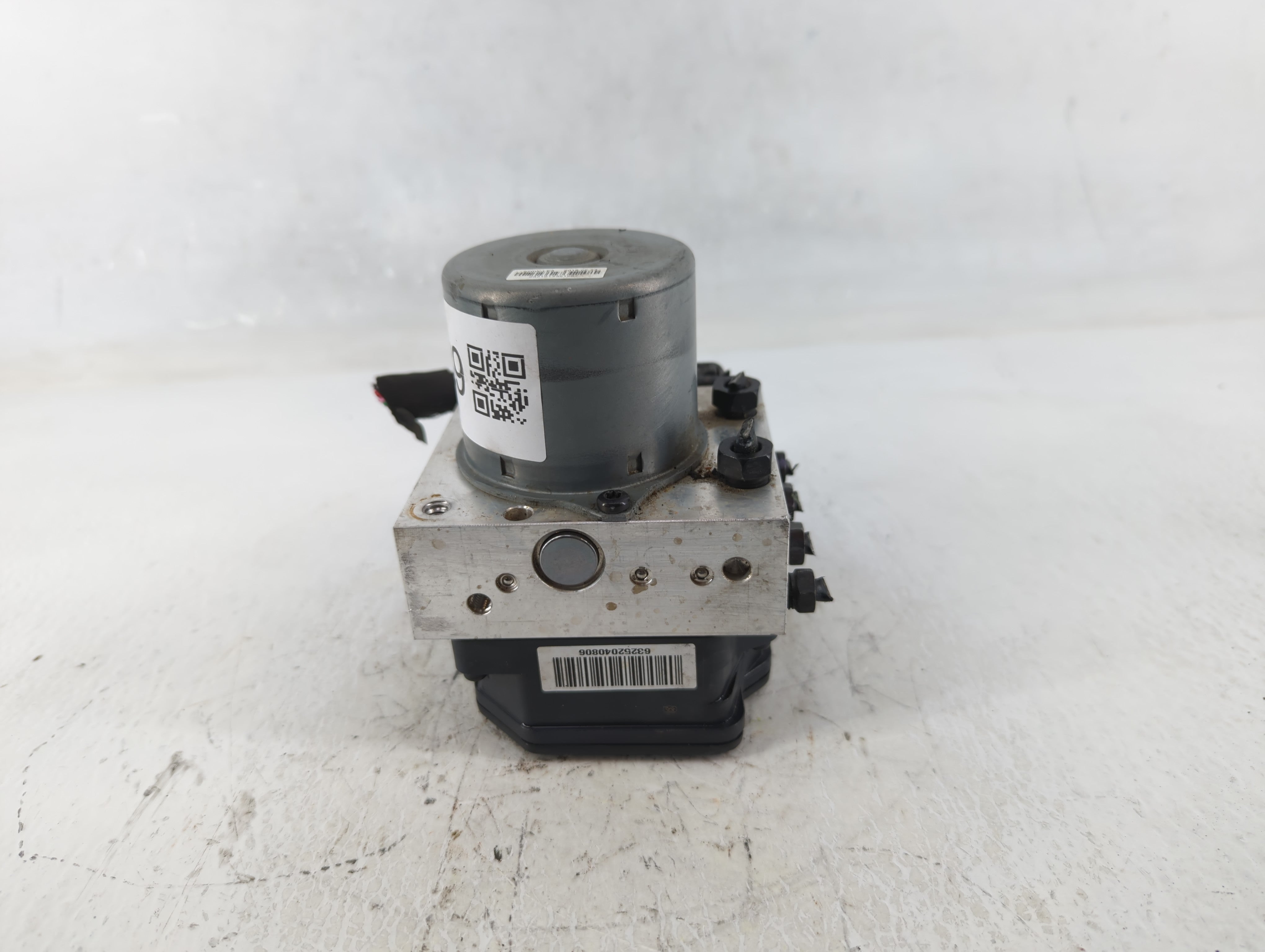 2014-2016 Hyundai Elantra ABS Pump Control Module Replacement P/N:58920-3X630 Fits Fits 2014 2015 2016 OEM Used Auto Parts - Oemusedautoparts1.com