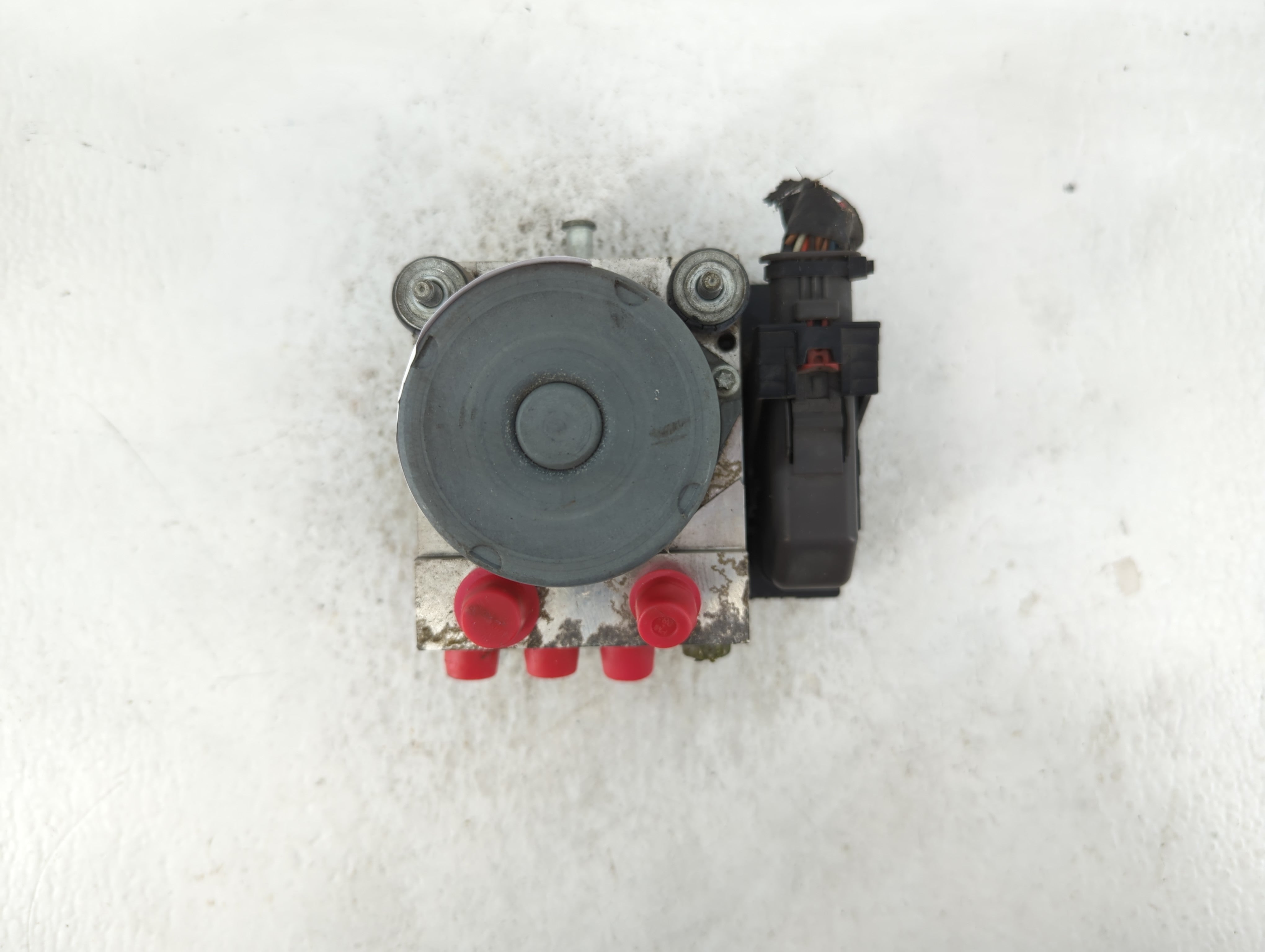 2010 Chevrolet Traverse ABS Pump Control Module Replacement P/N:25840315 0 265 230 111 01 Fits OEM Used Auto Parts - Oemusedautoparts1.com
