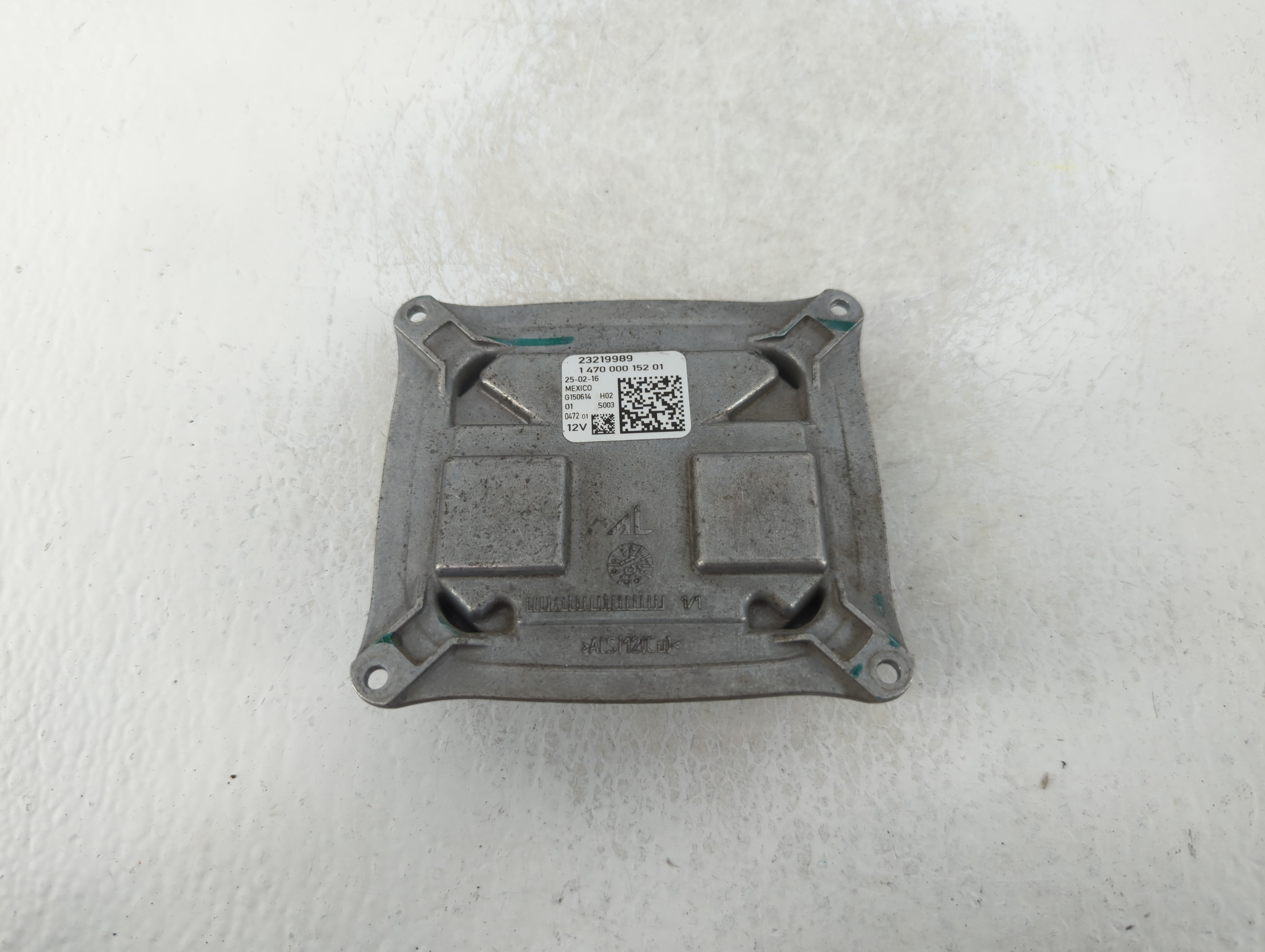 2016 Gmc Sierra 1500 Headlight Ballast Head Light - Oemusedautoparts1.com