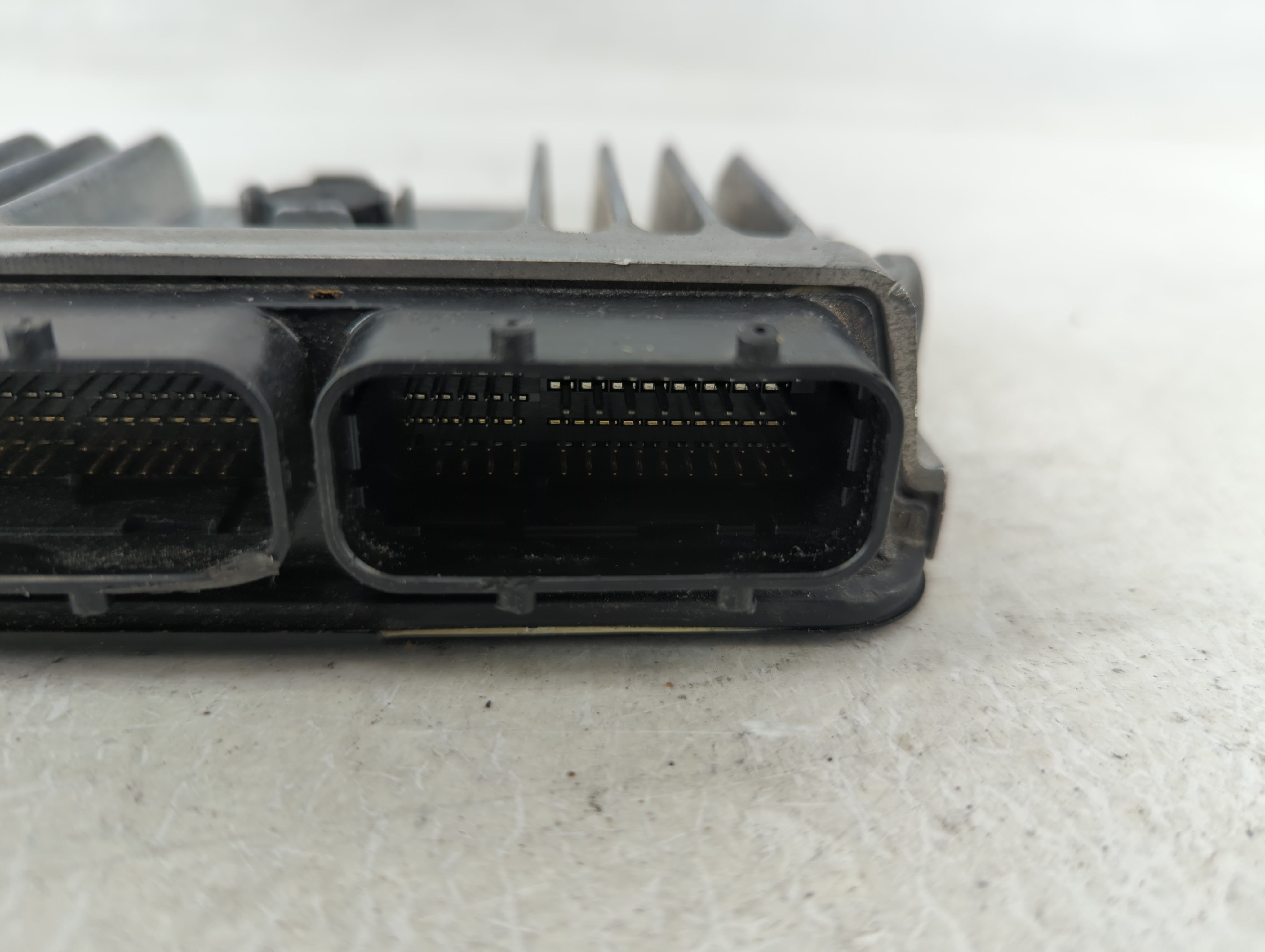 2020 Chrysler Chrysler R/t PCM Engine Control Computer ECU ECM PCU OEM P/N:89661-F4360 Fits OEM Used Auto Parts - Oemusedautoparts1.com