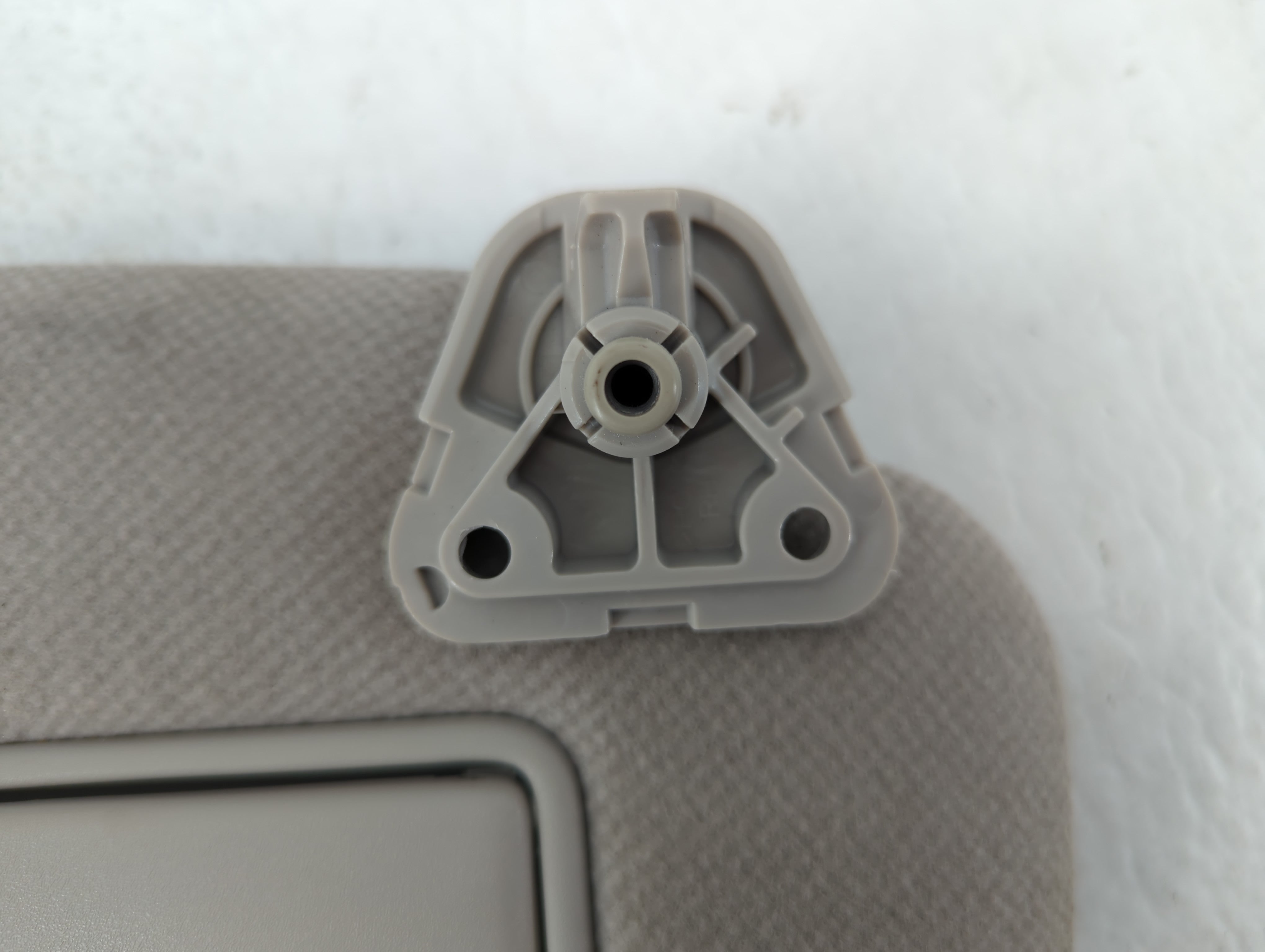 2013-2019 Nissan Sentra Sun Visor Shade Replacement Passenger Right Mirror Fits Fits 2012 2013 2014 2015 2016 2017 2018 2019 OEM Used Auto Parts - Oemusedautoparts1.com