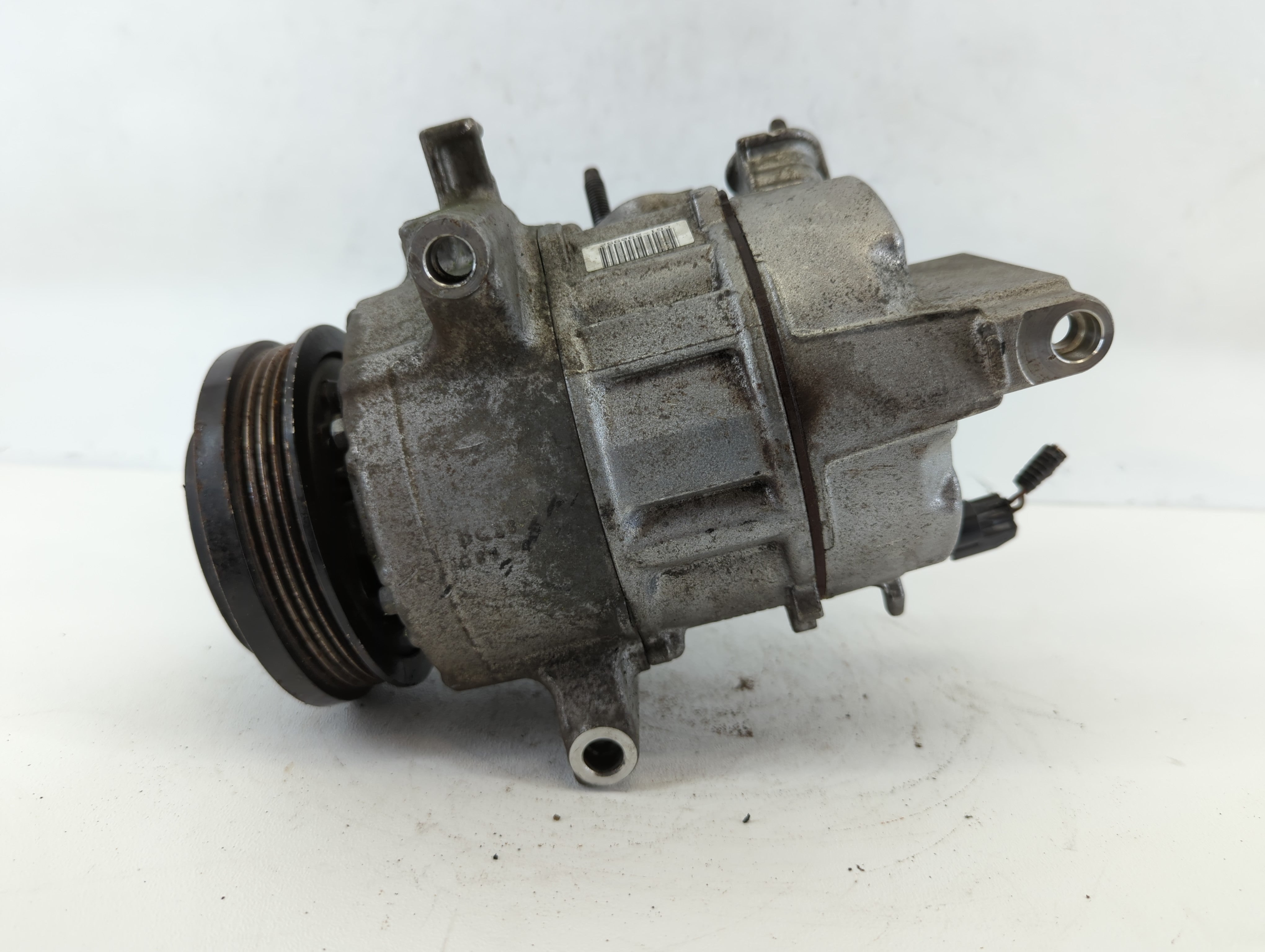 2020-2022 Ford Explorer Air Conditioning A/c Ac Compressor Oem - Oemusedautoparts1.com
