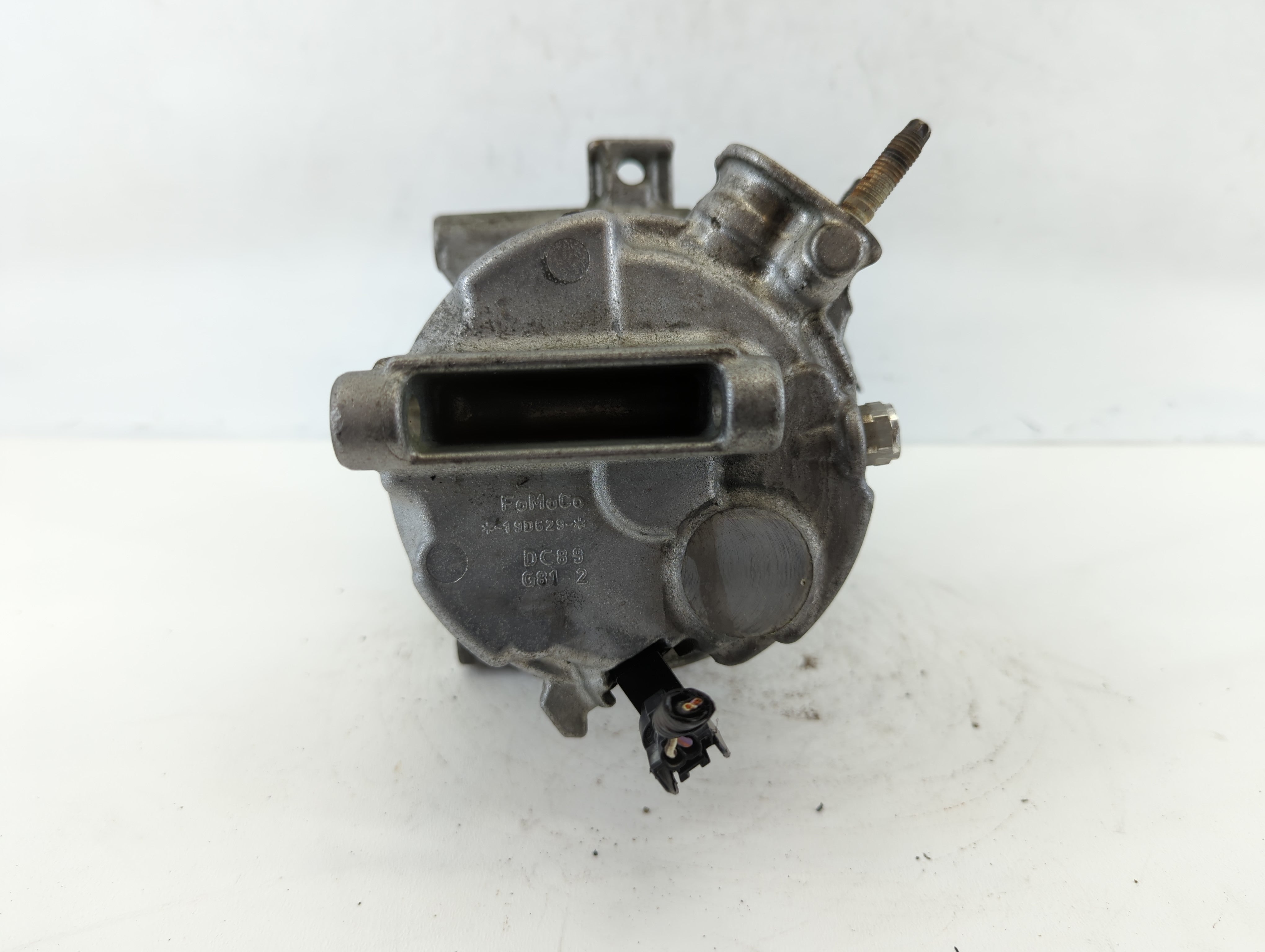 2020-2022 Ford Explorer Air Conditioning A/c Ac Compressor Oem - Oemusedautoparts1.com