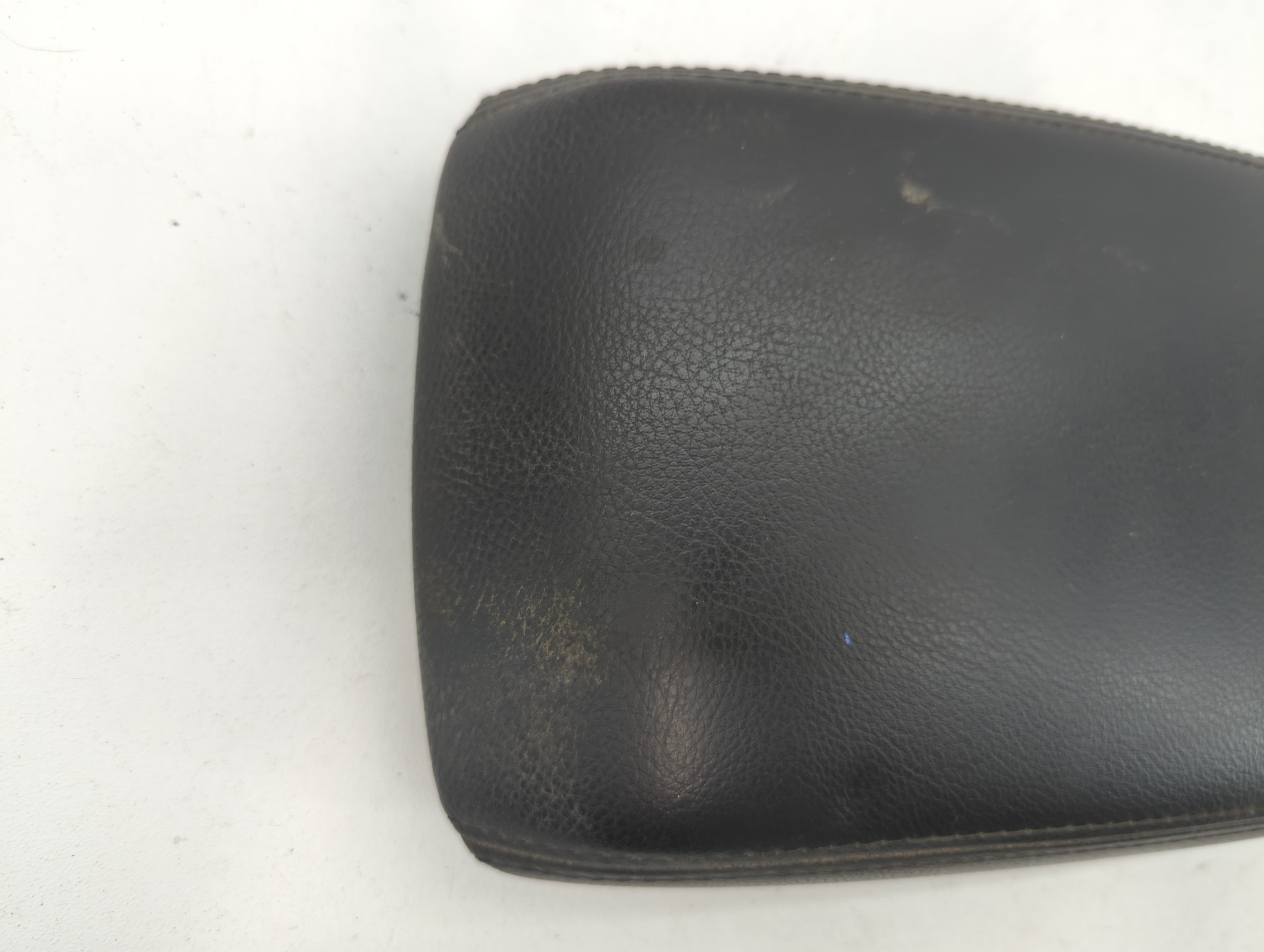 2012 Ford Focus Center Console Armrest Cover Lid Fits OEM Used Auto Parts - Oemusedautoparts1.com