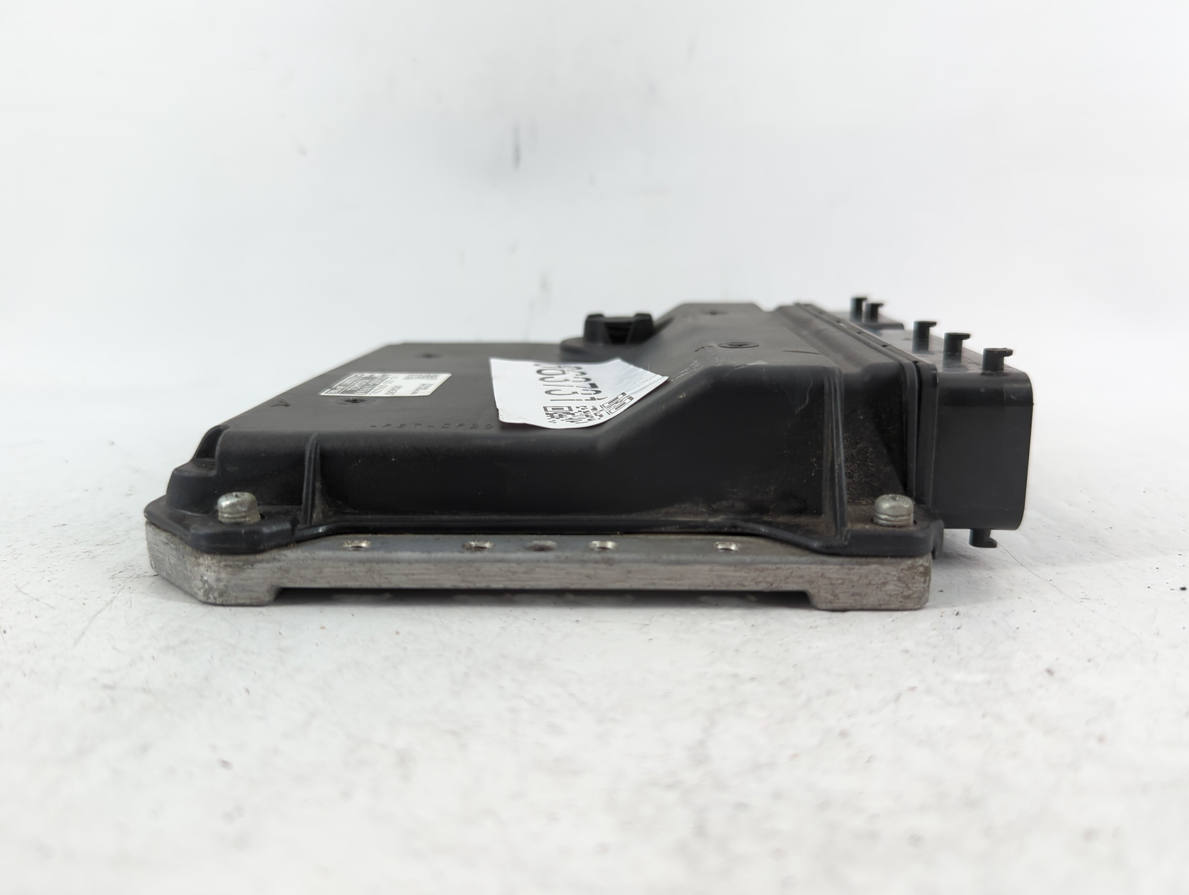 2015-2016 Toyota Sienna PCM Engine Control Computer ECU ECM PCU OEM P/N:89661-08410 Fits Fits 2015 2016 OEM Used Auto Parts - Oemusedautoparts1.com