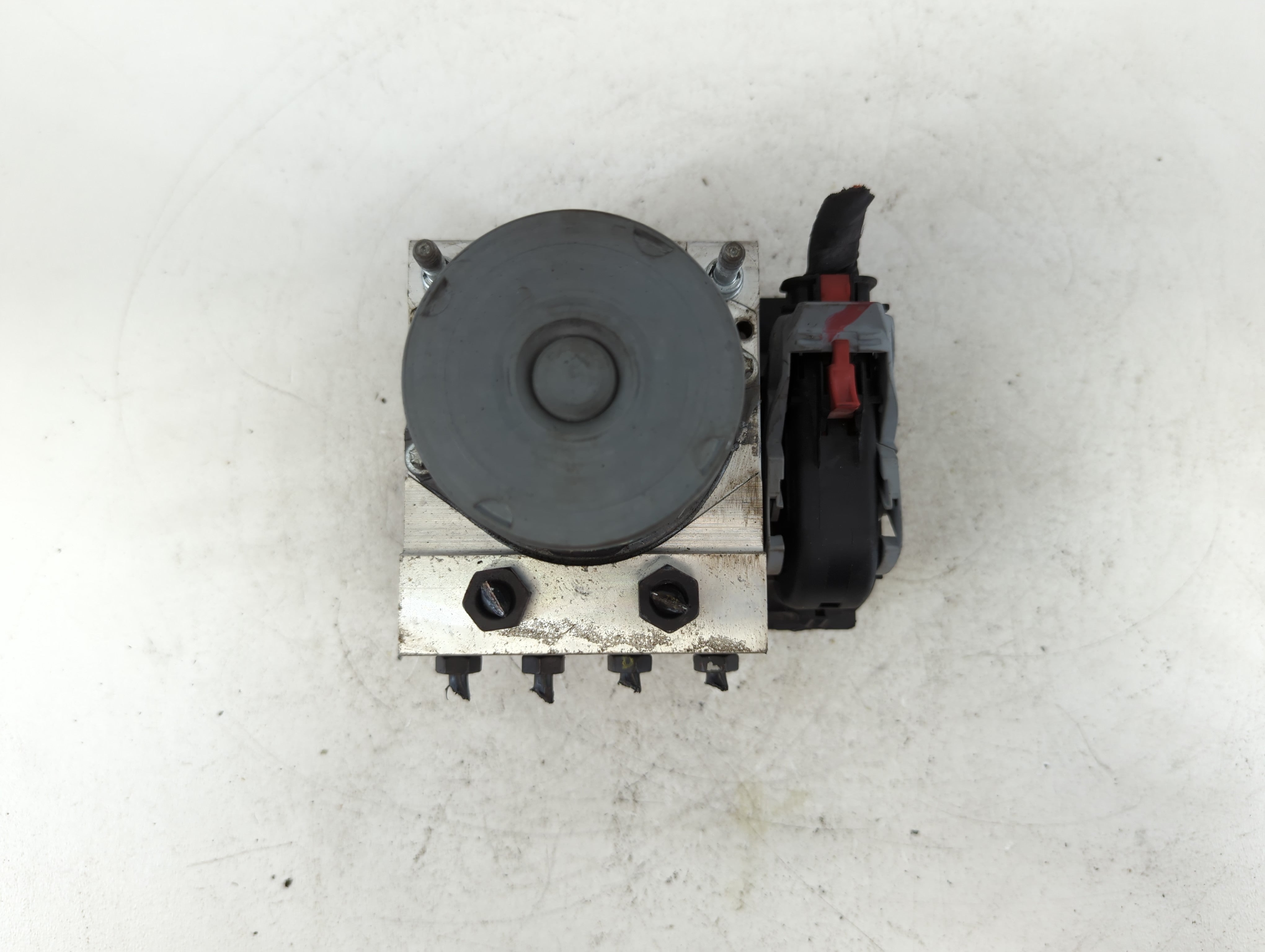 2011-2013 Hyundai Sonata ABS Pump Control Module Replacement P/N:58920-30500 0 265 238 094 Fits Fits 2011 2012 2013 OEM Used Auto Parts - Oemusedautoparts1.com