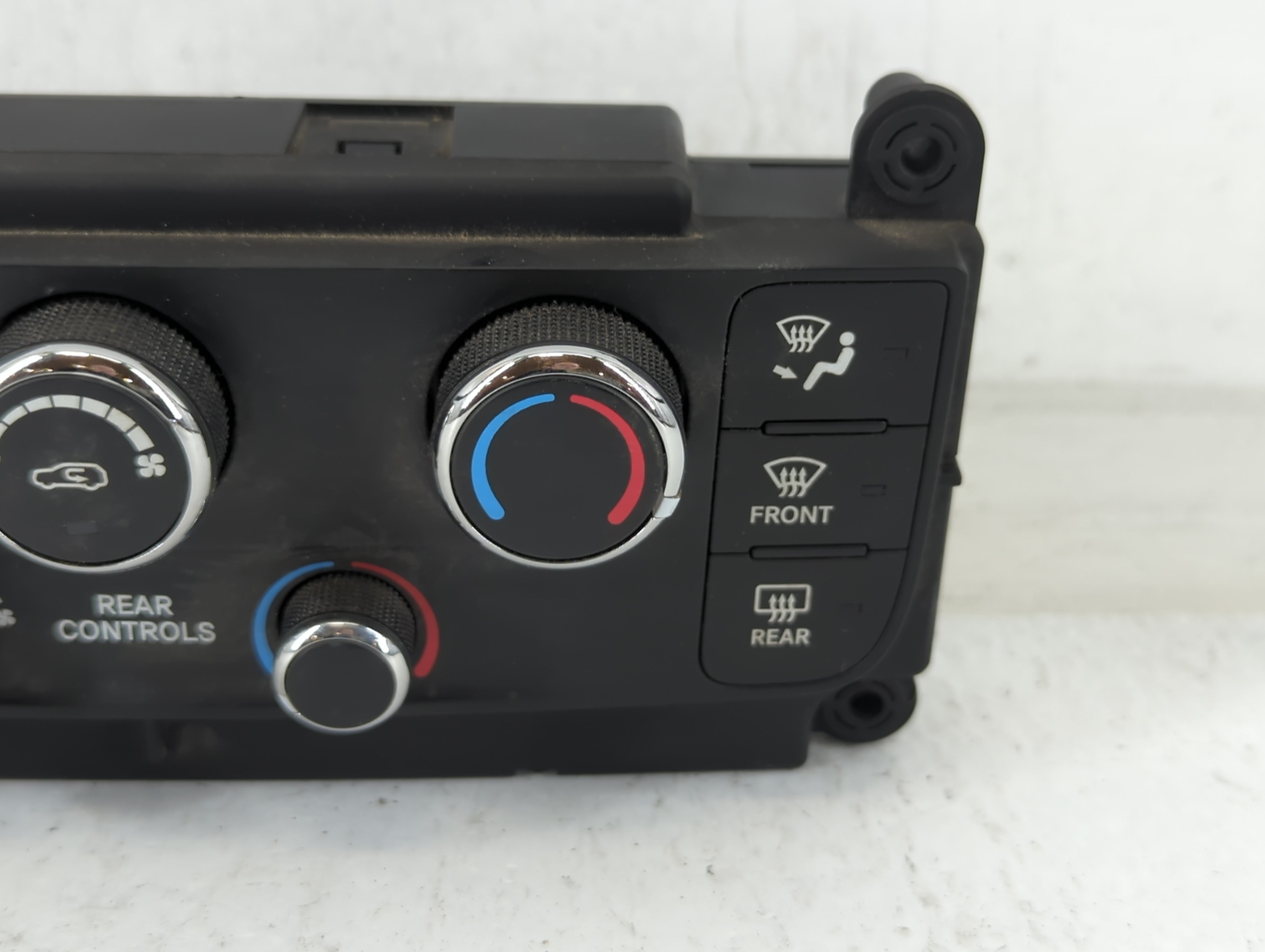2011 Dodge Caravan Climate Control Module Temperature AC/Heater Replacement P/N:P55111240AC Fits OEM Used Auto Parts - Oemusedautoparts1.com
