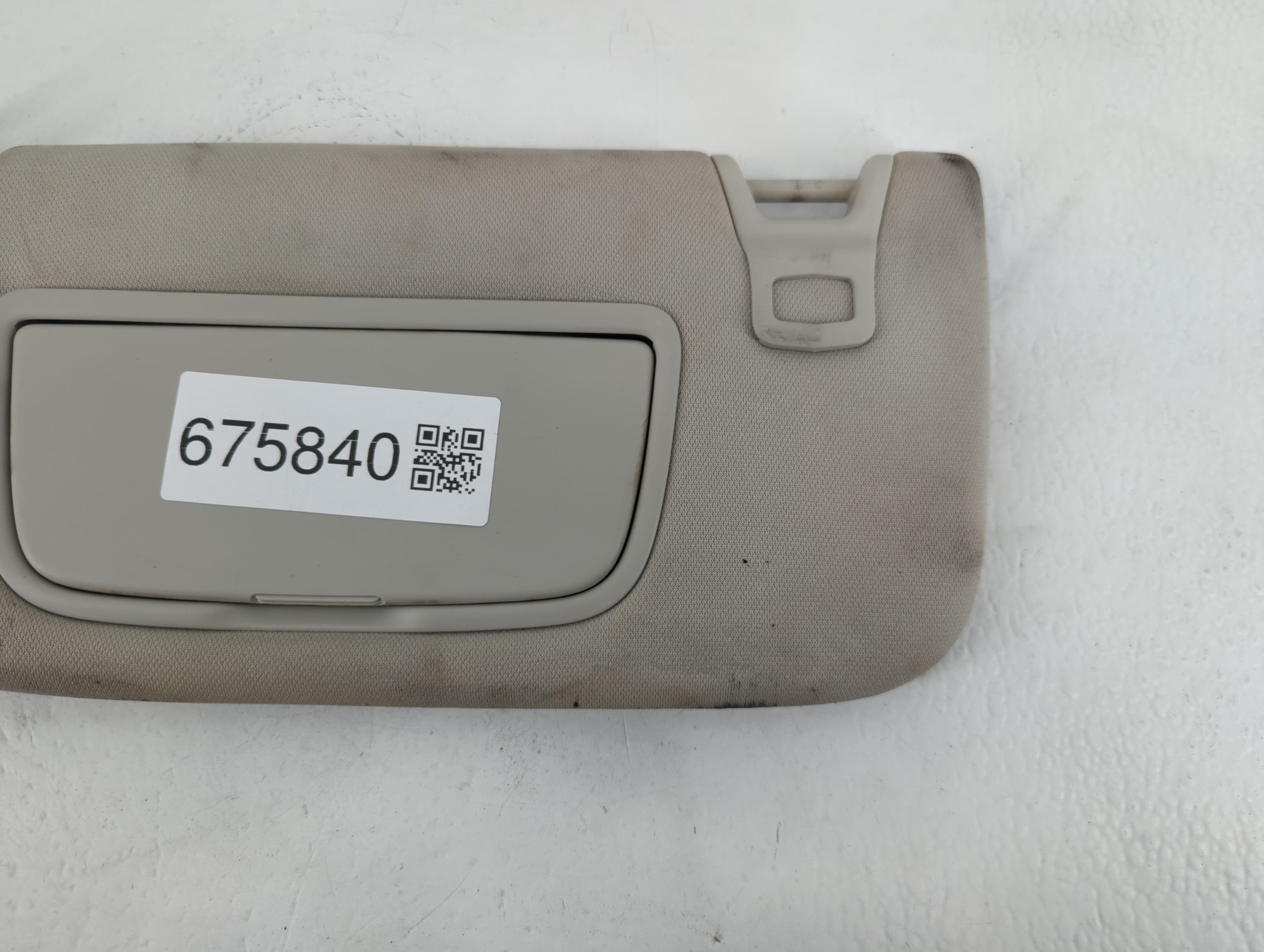 2021 Lincoln Navigator Sun Visor Shade Replacement Driver Left Mirror Fits OEM Used Auto Parts - Oemusedautoparts1.com