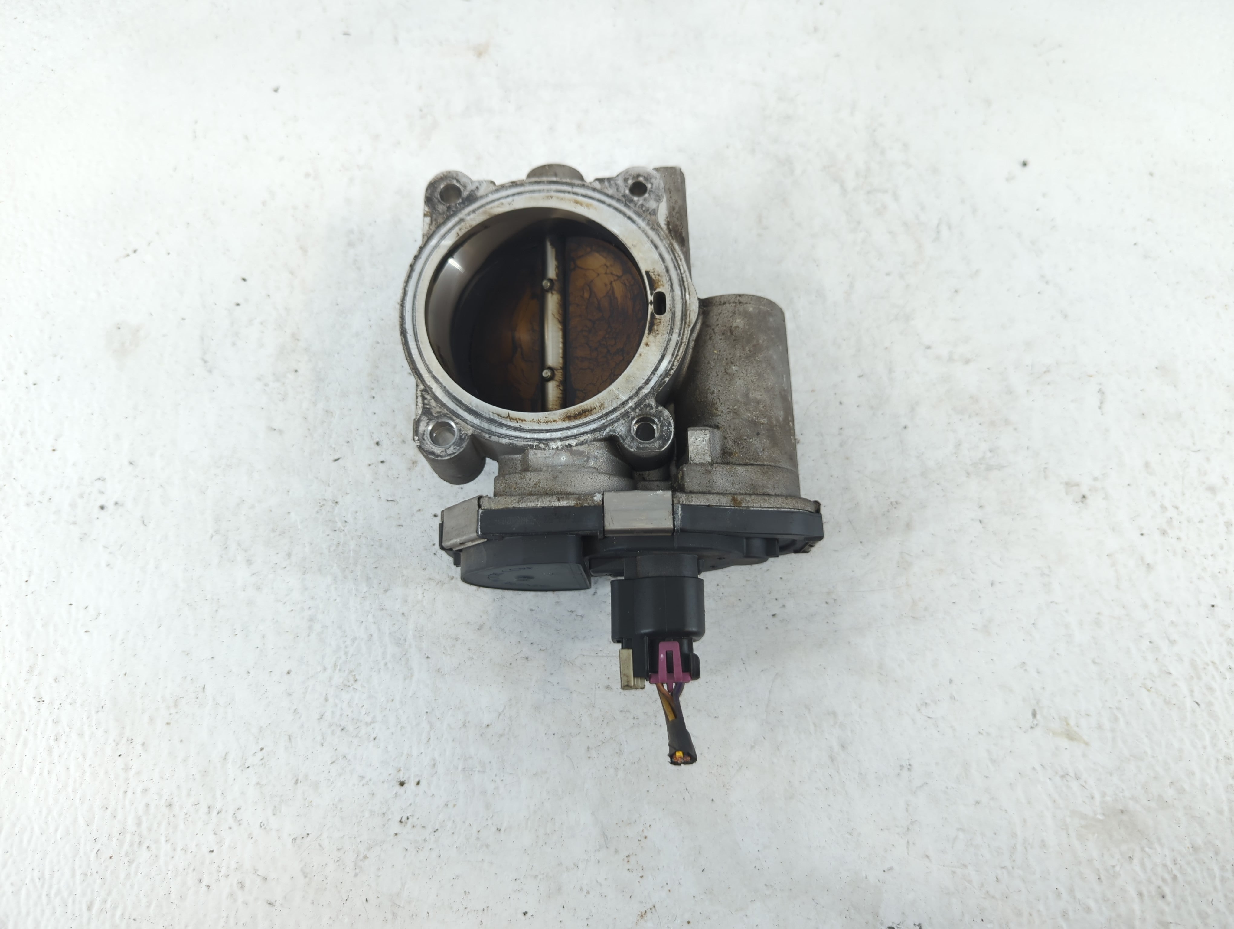 2011 Buick Enclave Throttle Body P/N:995AA 0137C Fits OEM Used Auto Parts - Oemusedautoparts1.com