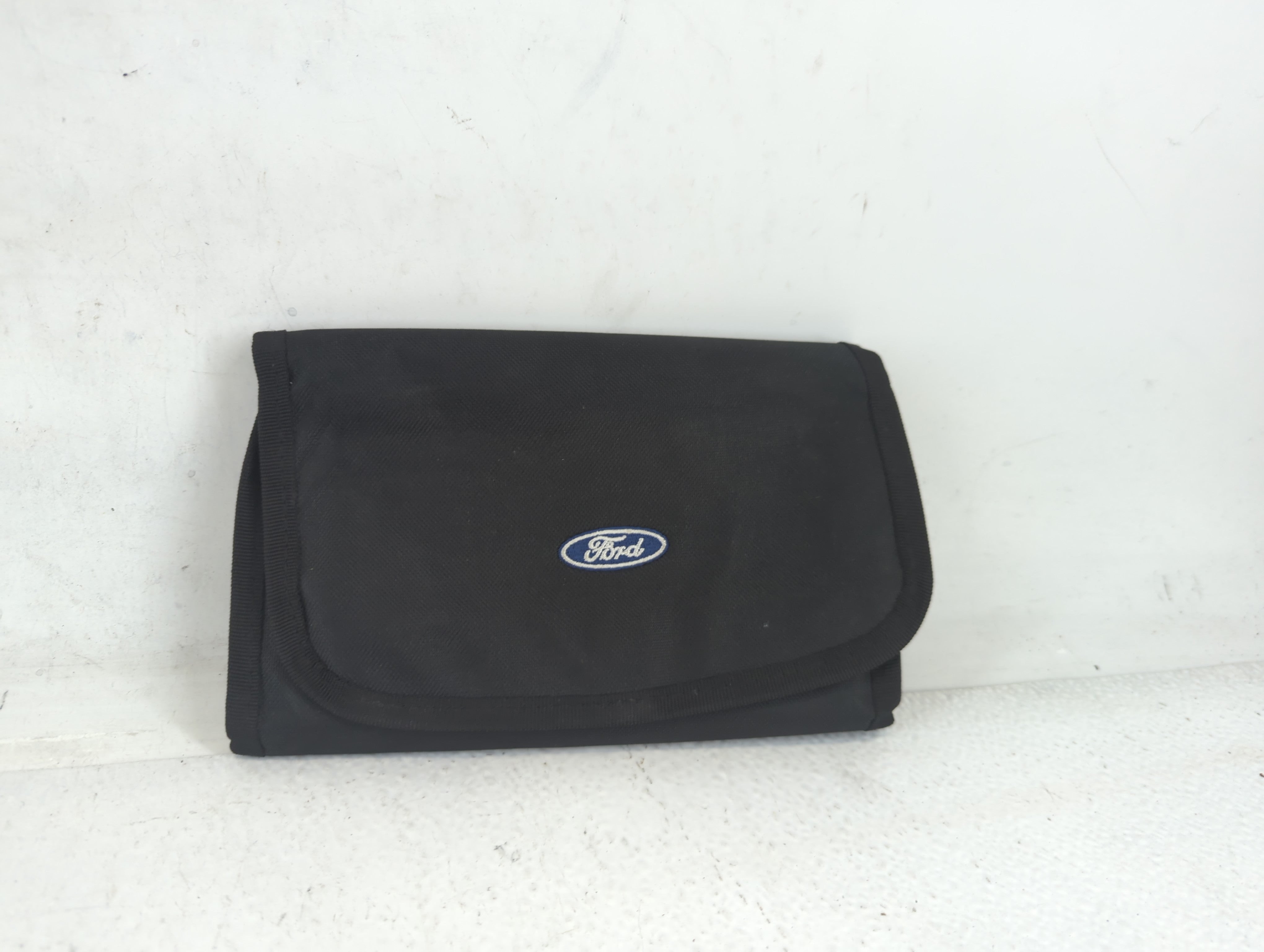 2015 Ford F-150 Owners Manual Book Guide P/N:FL3J 19A321 AA OEM Used Auto Parts - Oemusedautoparts1.com