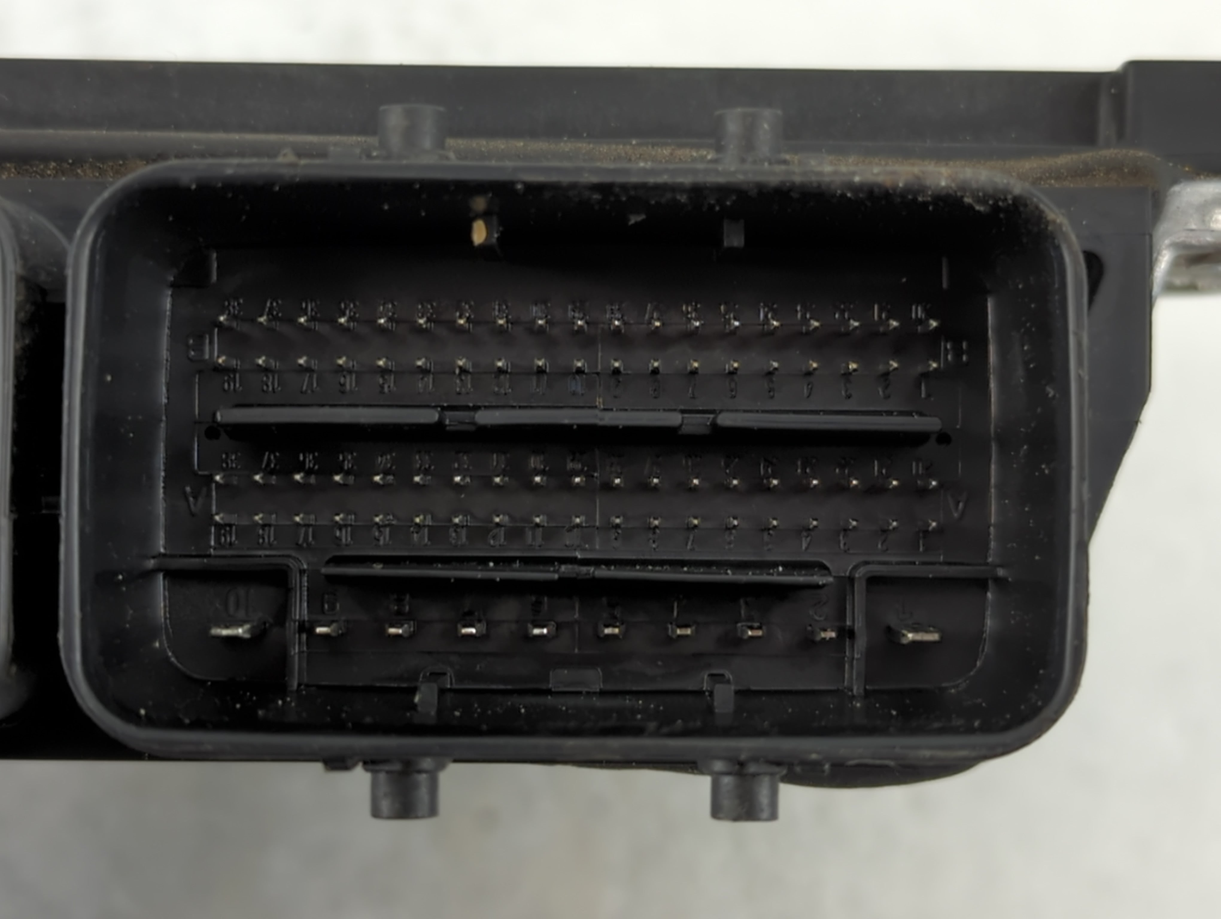 2018-2019 Nissan Pathfinder PCM Engine Control Computer ECU ECM PCU OEM P/N:BED40A-300 A2 676569 D76 Fits Fits 2018 2019 2020 OEM Used Auto Parts - Oemusedautoparts1.com