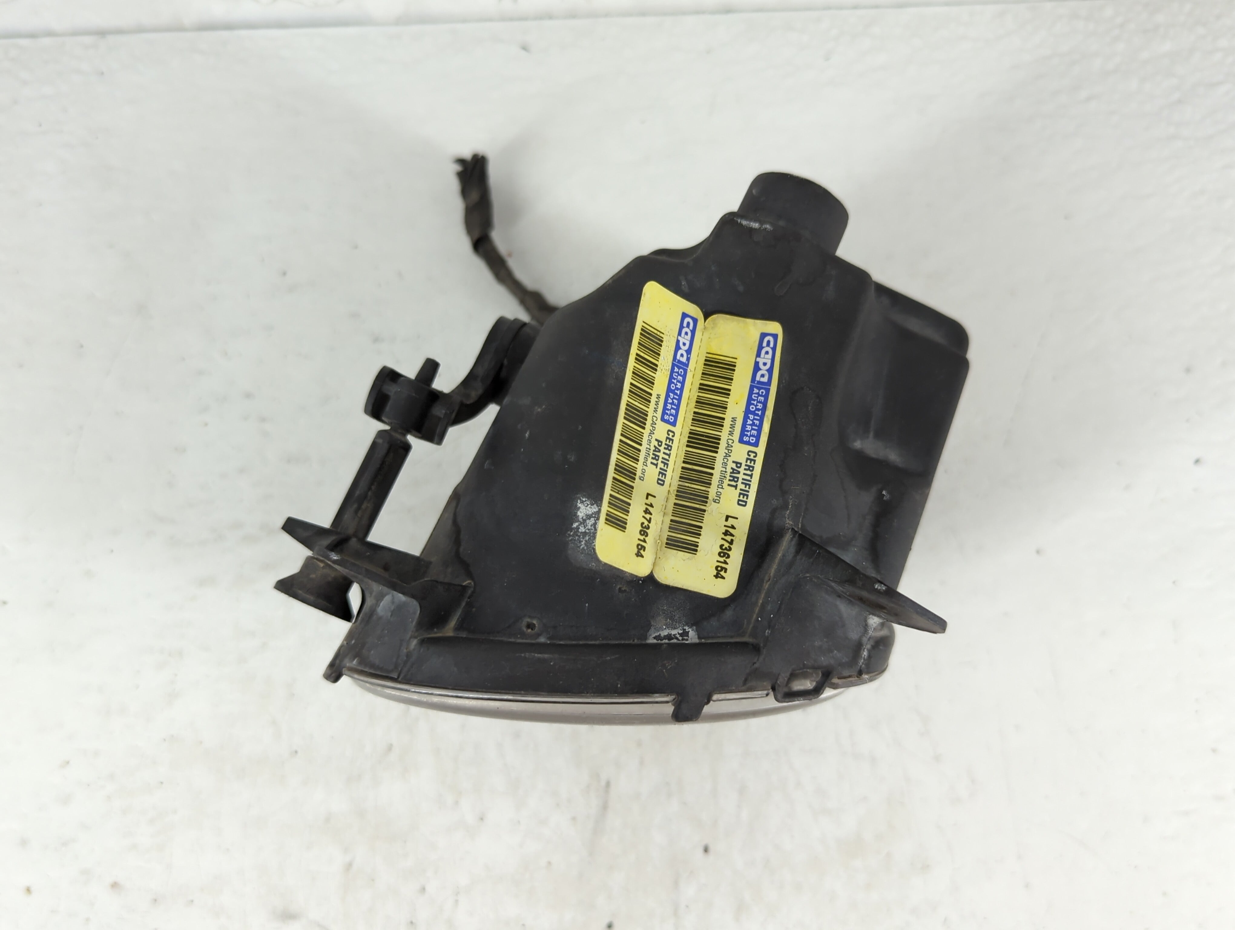 2016-2016 Bmw 328i Driver Left Oem Fog Light Lamp - Oemusedautoparts1.com