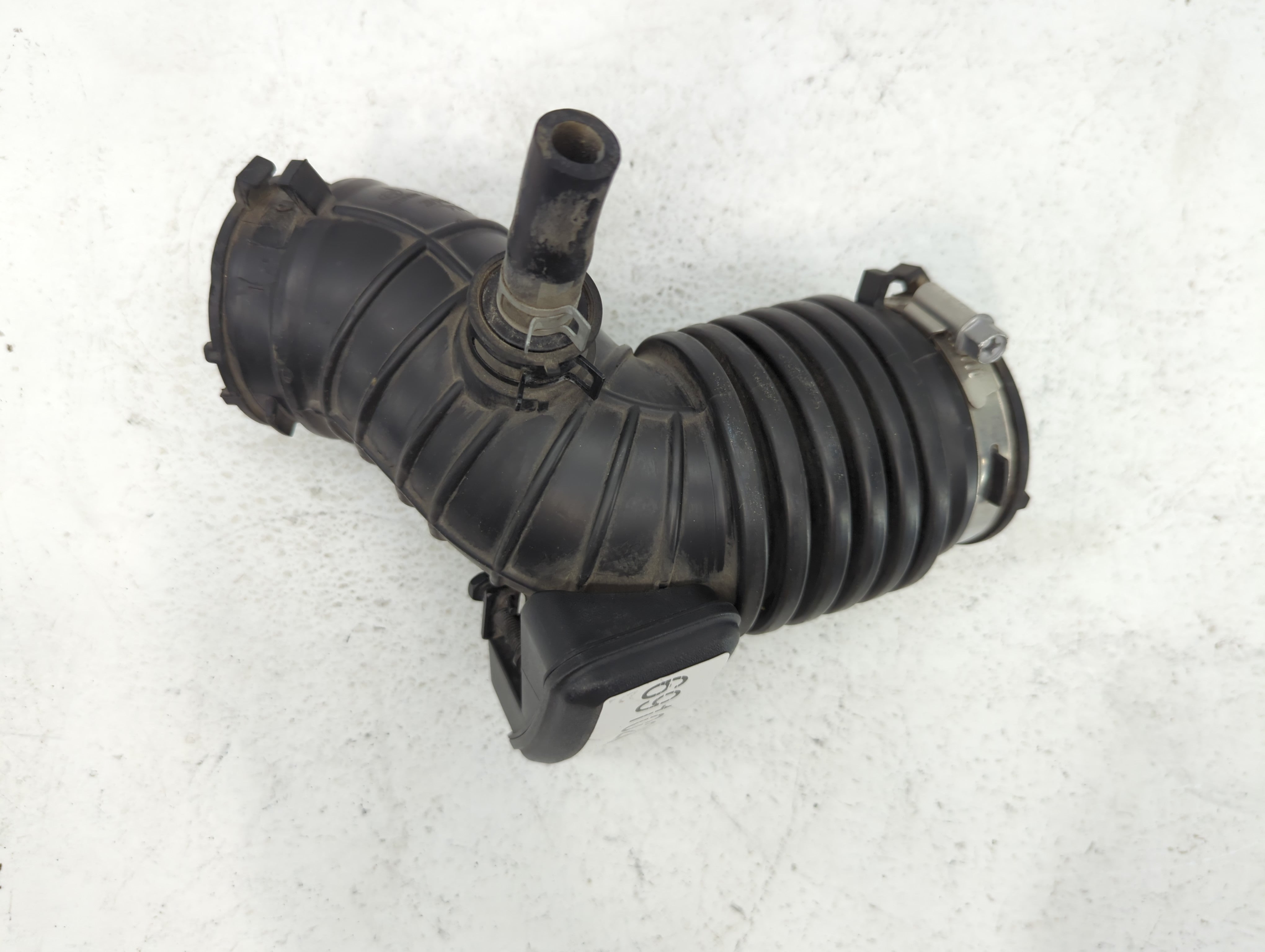 2018 Hyundai Elantra Air Cleaner Intake Duct Hose Tube - Oemusedautoparts1.com