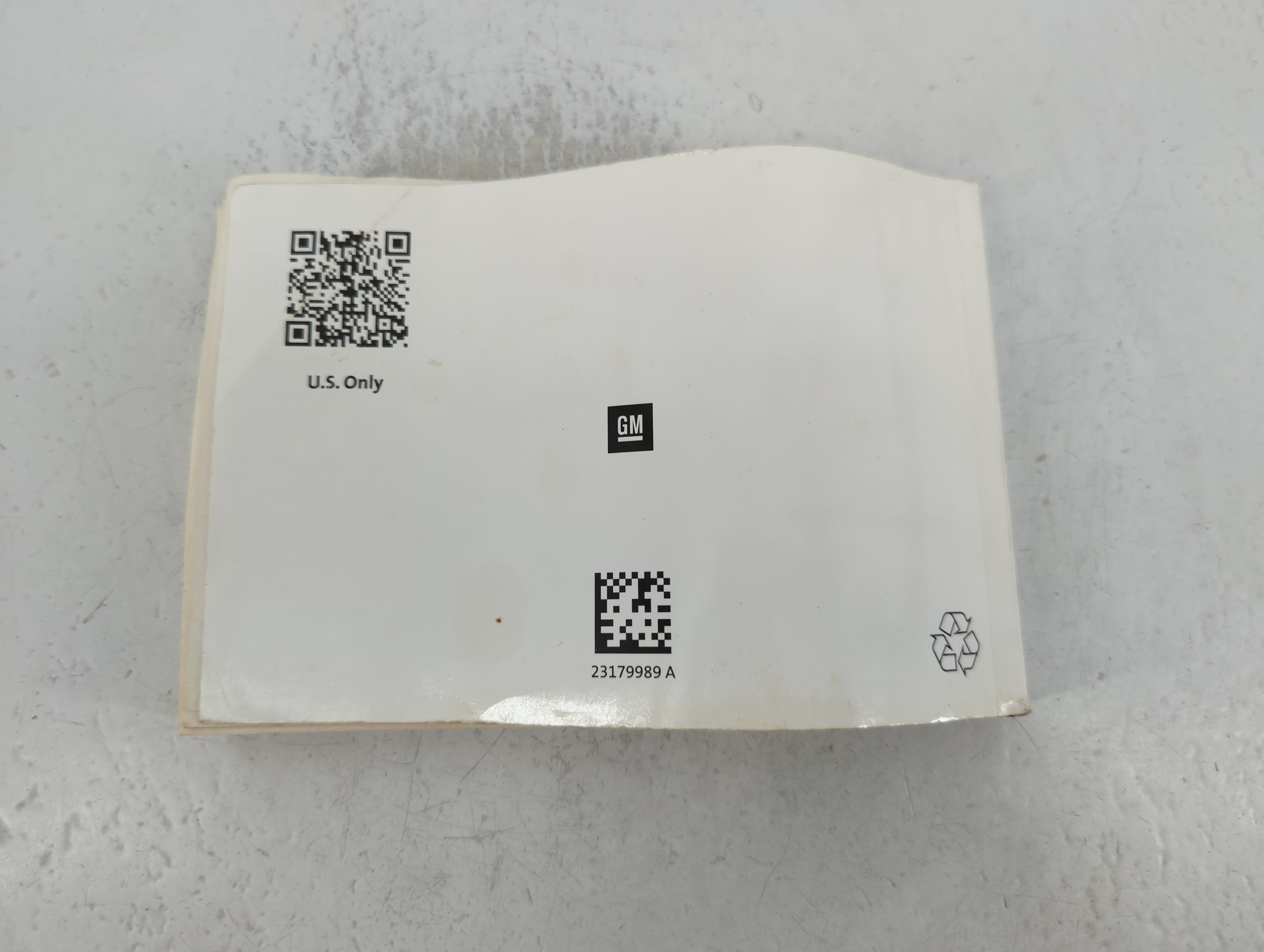 2016 Chevrolet Impala Owners Manual Book Guide P/N:23179989 A OEM Used Auto Parts - Oemusedautoparts1.com