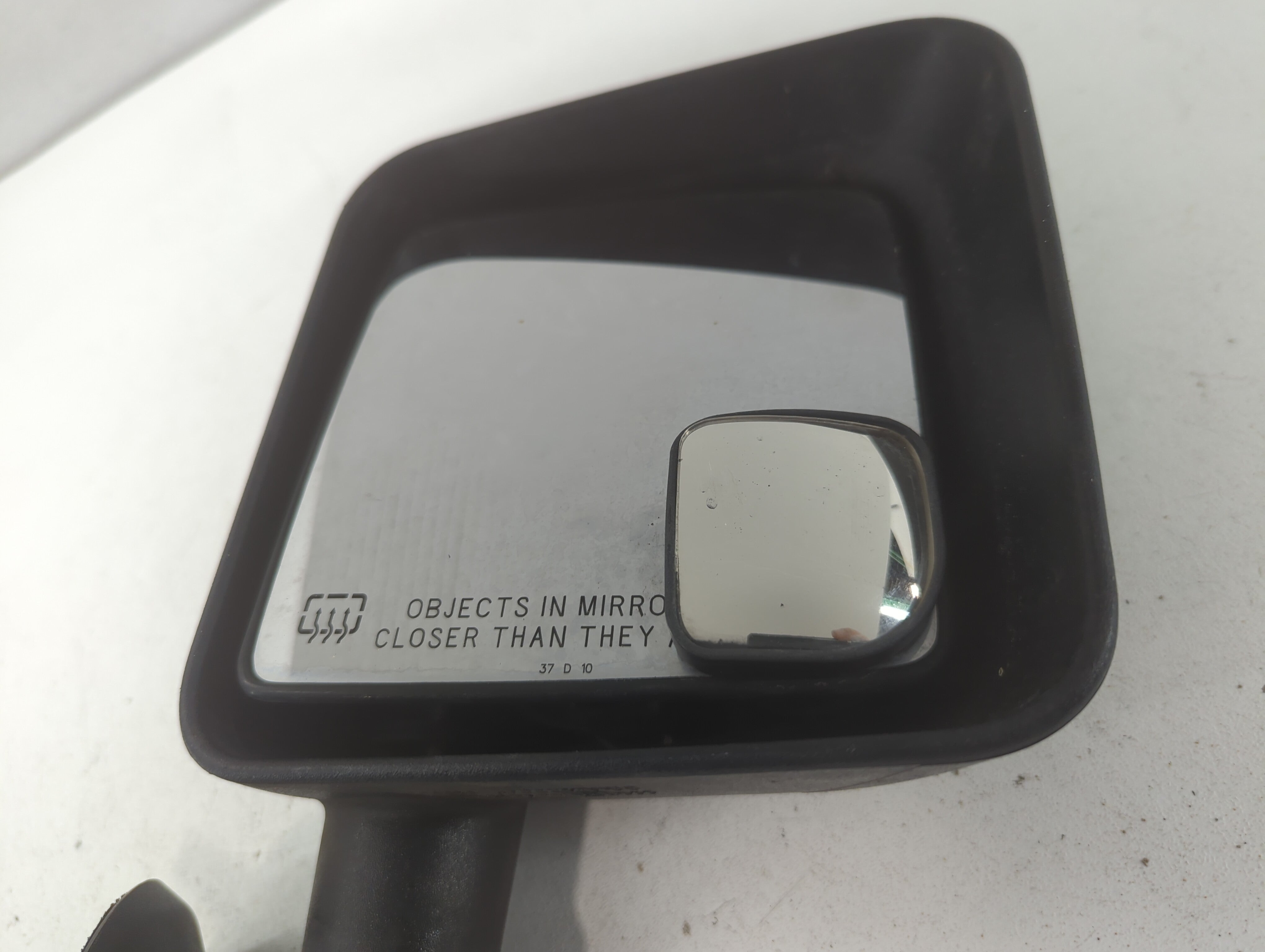 2011-2013 Jeep Wrangler Side Mirror Replacement Passenger Right View Door Mirror P/N:18-60500-000 III E13 021247 Fits OEM Used Auto Parts - Oemusedautoparts1.com