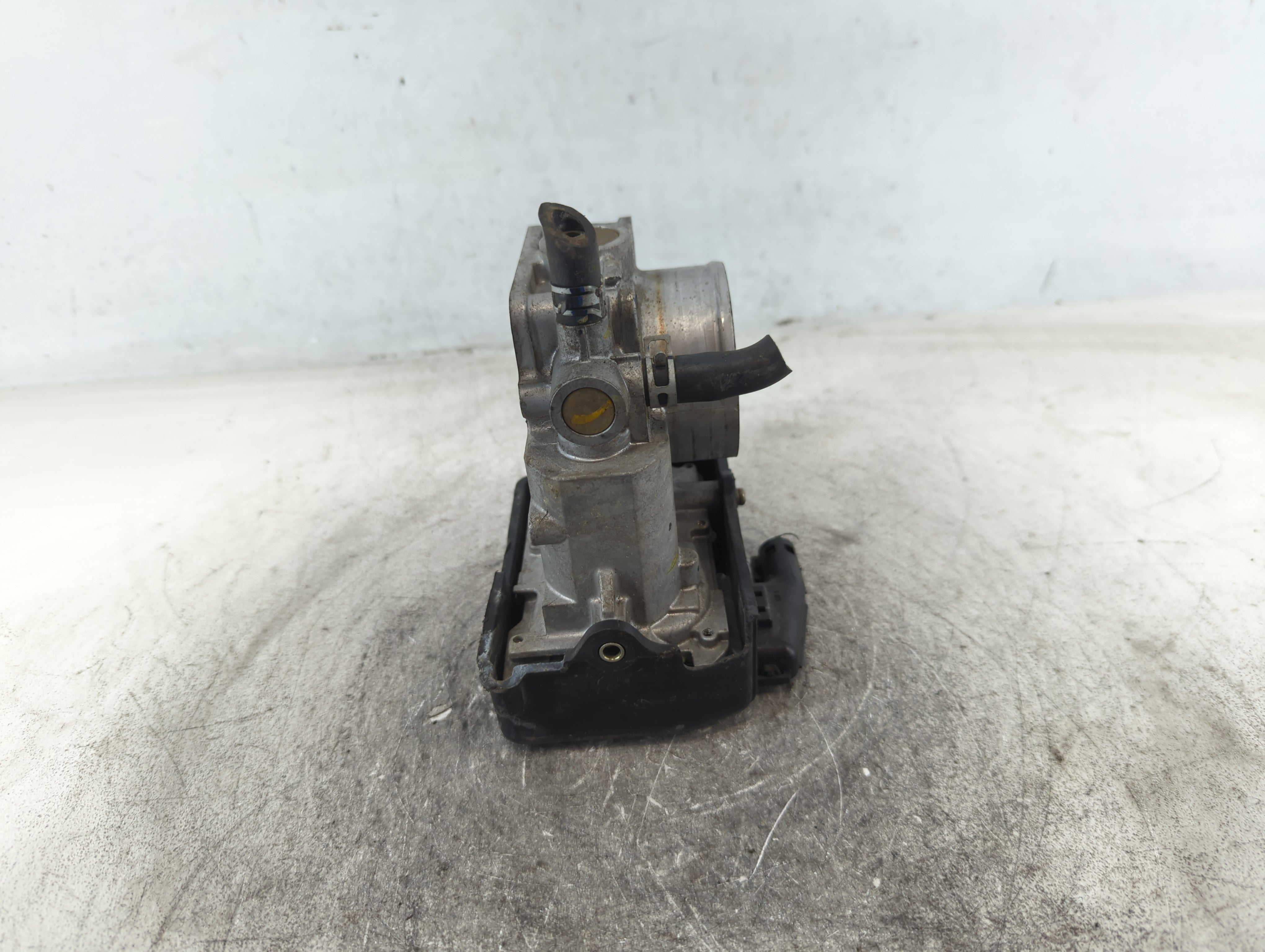 2016 Honda Civic Throttle Body P/N:M270560M GMF4A Fits Fits 2013 2014 2015 2017 2018 2019 2020 2021 2022 OEM Used Auto Parts - Oemusedautoparts1.com
