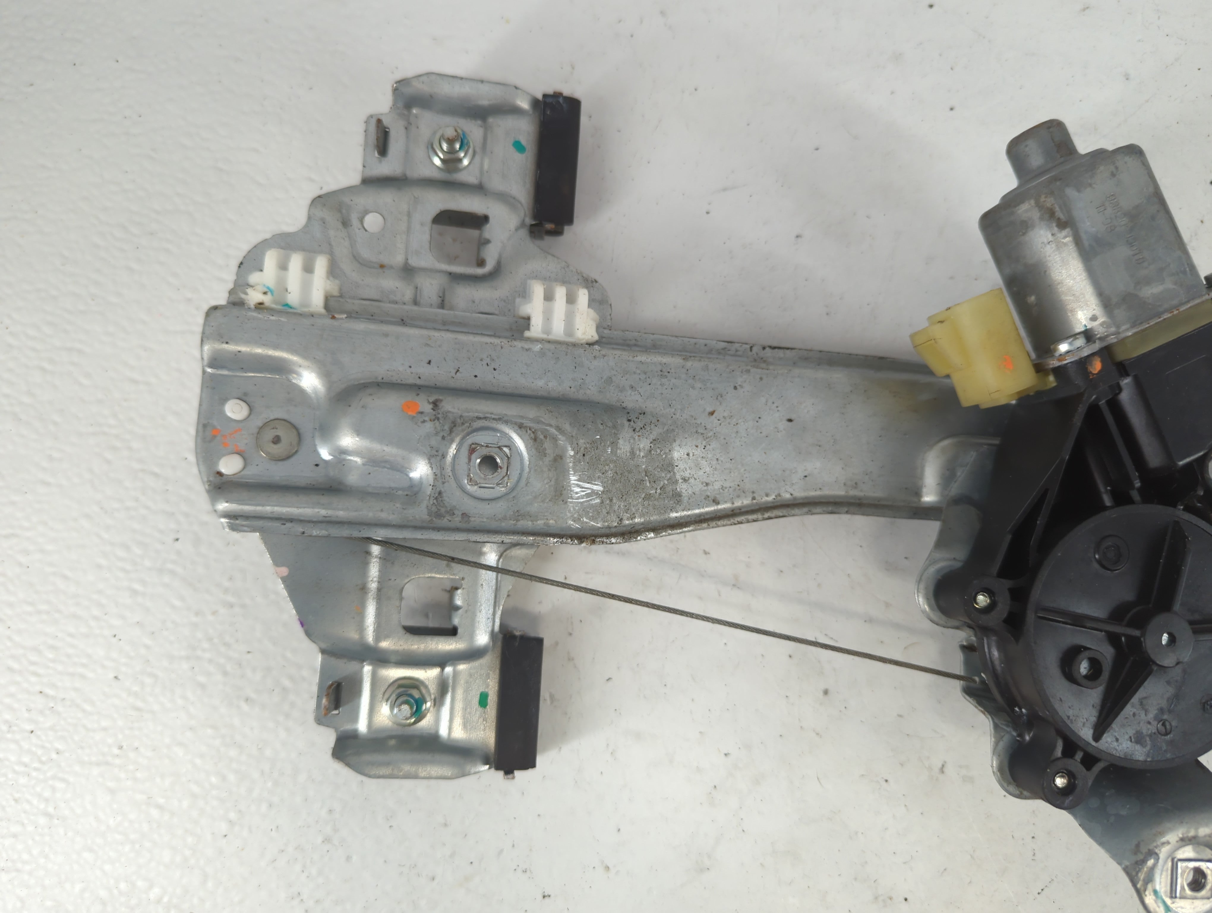 2011-2012 Chevrolet Cruze Window Regulator Right Passenger Rear - Oemusedautoparts1.com