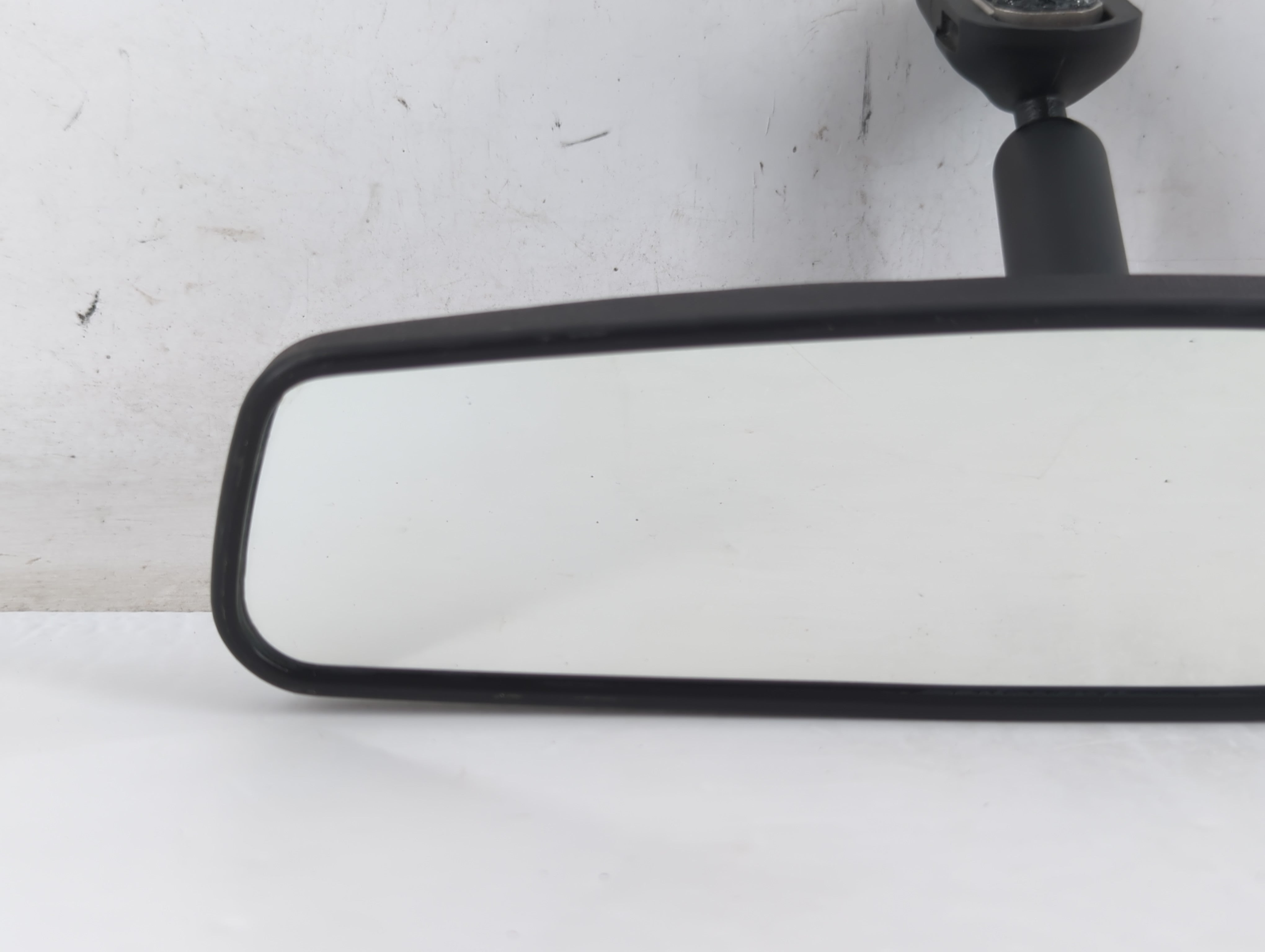 2011-2020 Hyundai Elantra Interior Rear View Mirror Replacement OEM P/N:E8011083 Fits OEM Used Auto Parts - Oemusedautoparts1.com