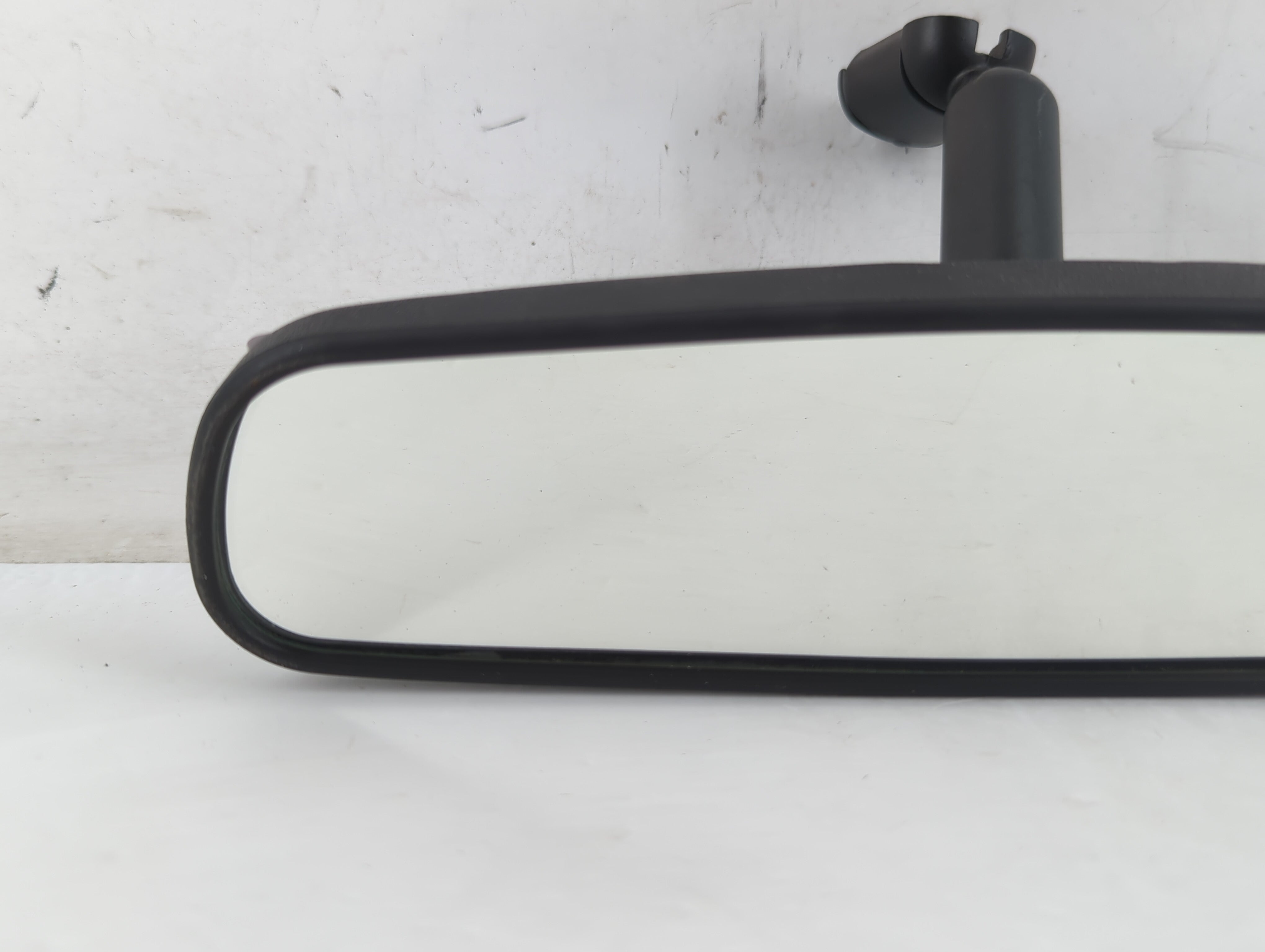 2017-2019 Ford Escape Interior Rear View Mirror Replacement OEM P/N:E11015617 E11045617 Fits Fits 2015 2016 2017 2018 2019 OEM Used Auto Parts - Oemusedautoparts1.com