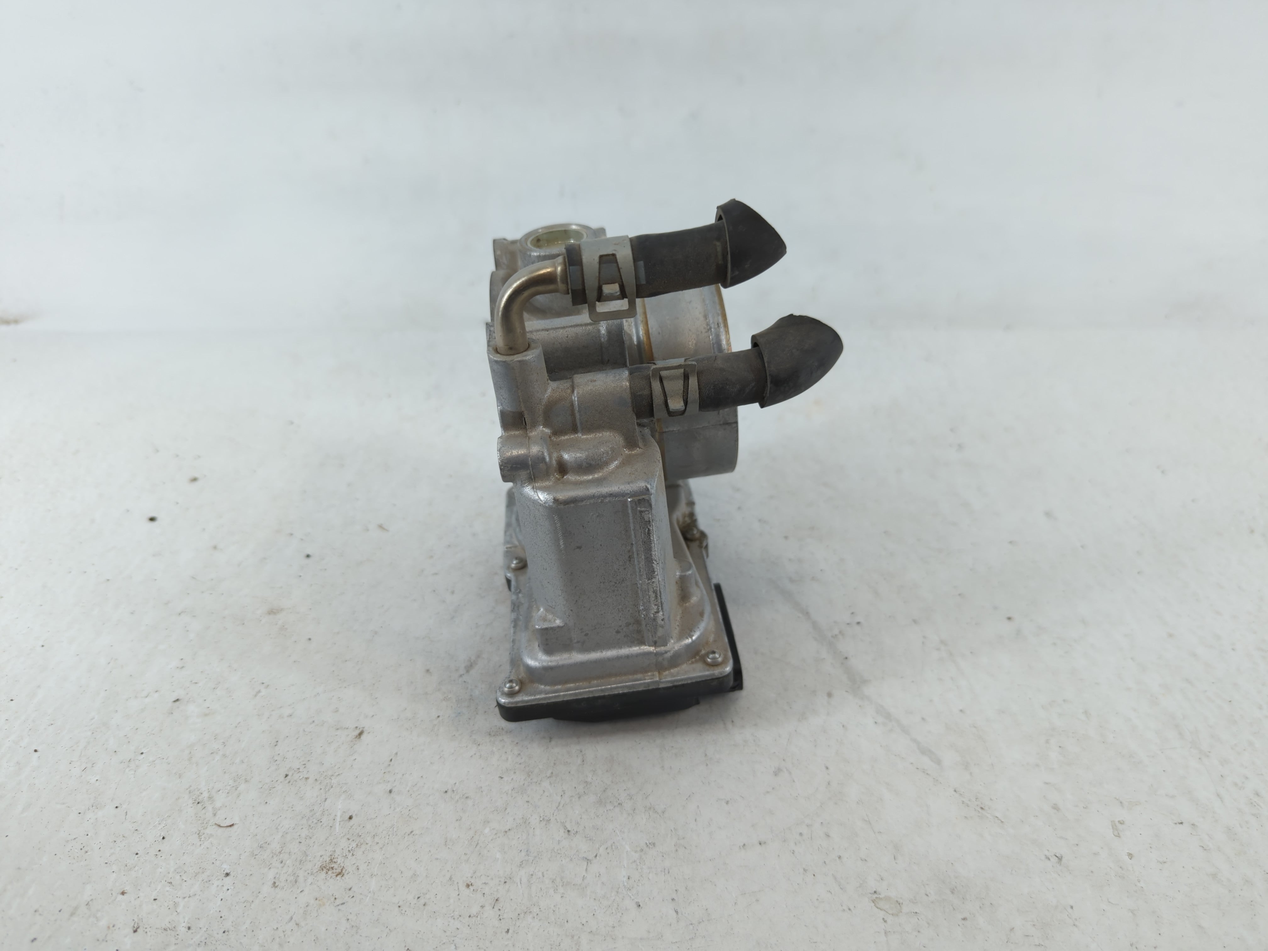2019-2020 Nissan Altima Throttle Body P/N:4TA60 Fits Fits 2019 2020 OEM Used Auto Parts - Oemusedautoparts1.com