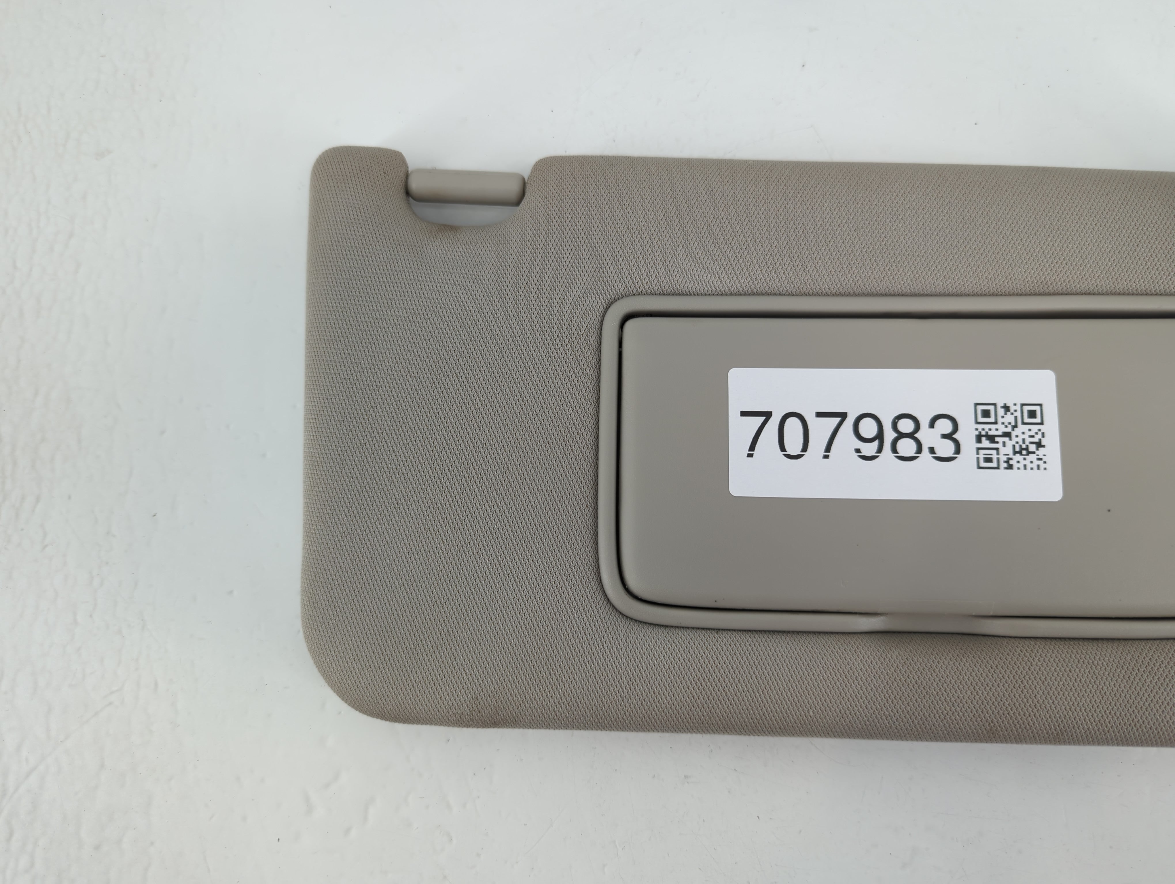 2013-2018 Nissan Altima Sun Visor Shade Replacement Passenger Right Mirror Fits Fits 2013 2014 2015 2016 2017 2018 OEM Used Auto Parts - Oemusedautoparts1.com