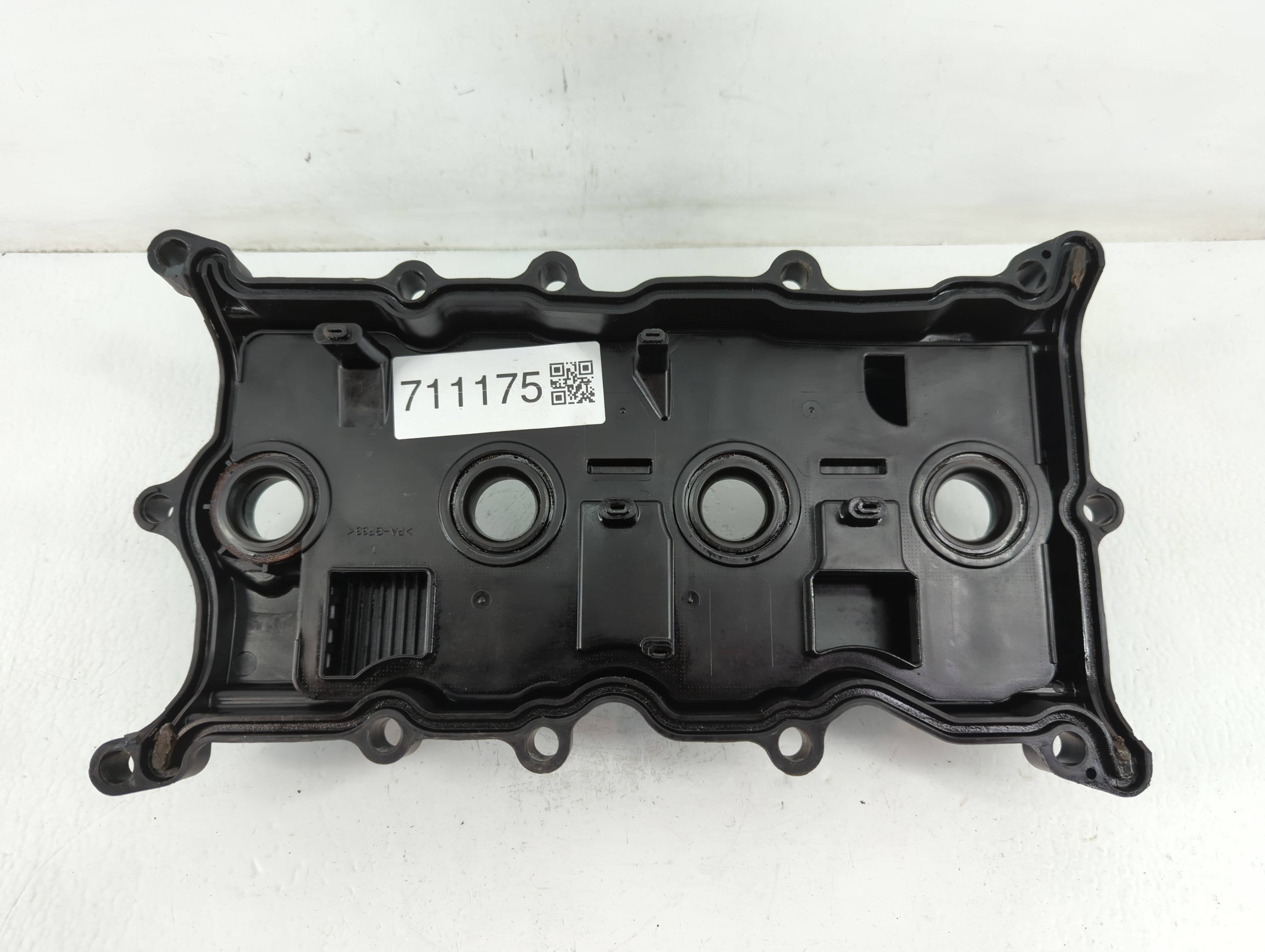 2010 Nissan Altima Passenger Right Cylinder Head Valve Cover Fits OEM Used Auto Parts - Oemusedautoparts1.com