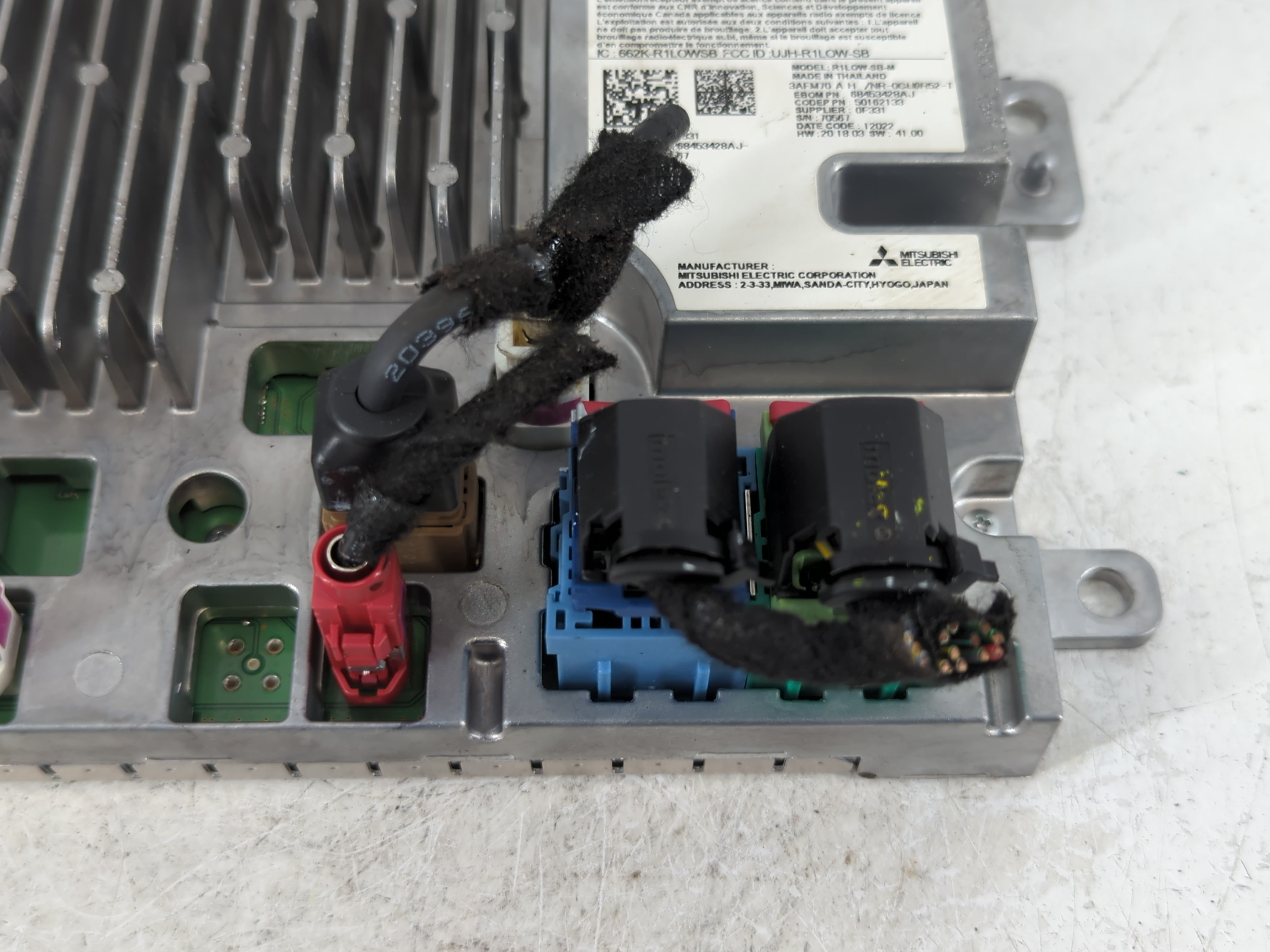 2022 Jeep Compass Radio AM FM Cd Player Receiver Replacement P/N:68453428AJ Fits OEM Used Auto Parts - Oemusedautoparts1.com