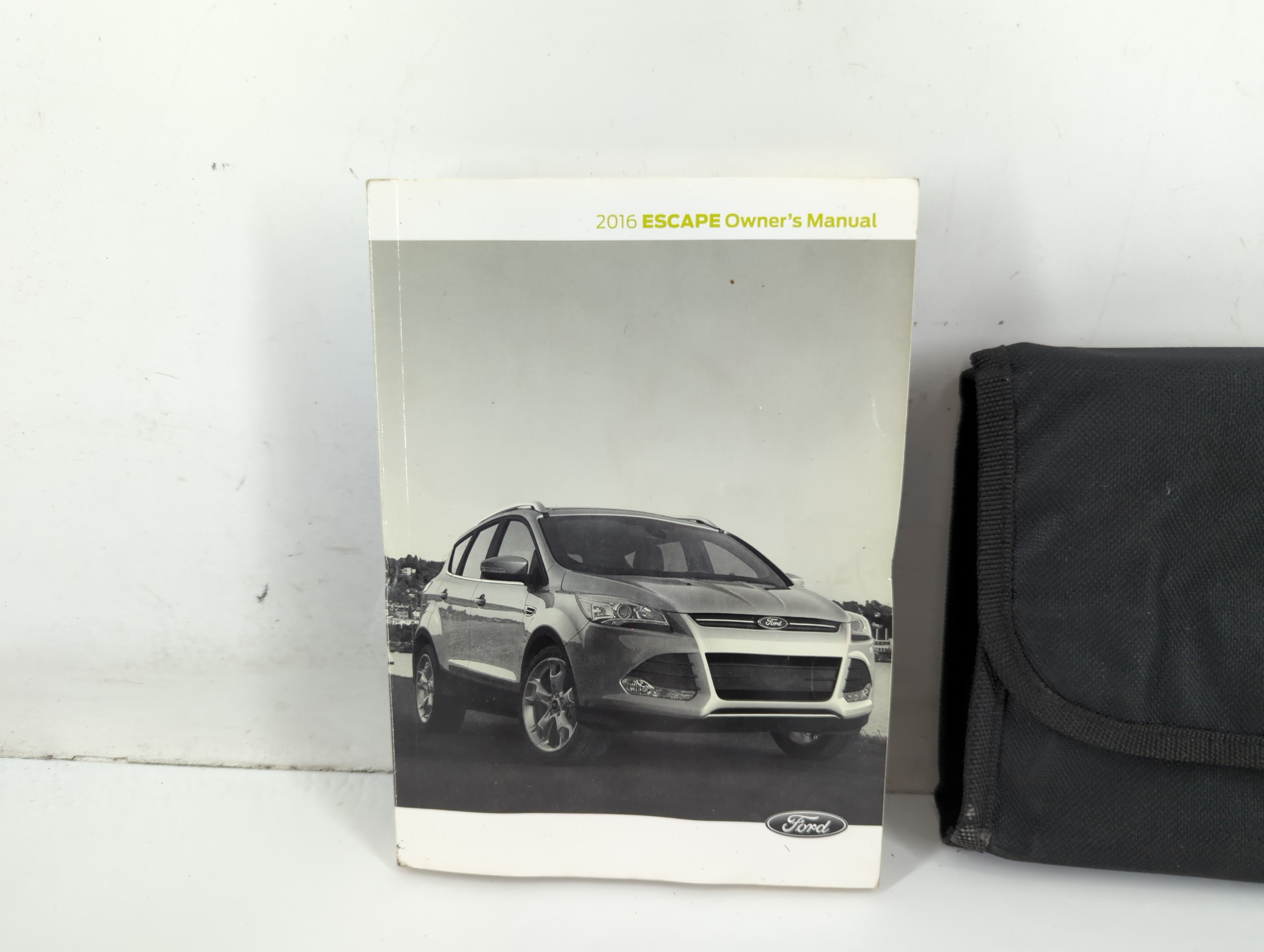 2016 Ford Escape Owners Manual Book Guide P/N:GJ5J 19A321 AA OEM Used Auto Parts - Oemusedautoparts1.com