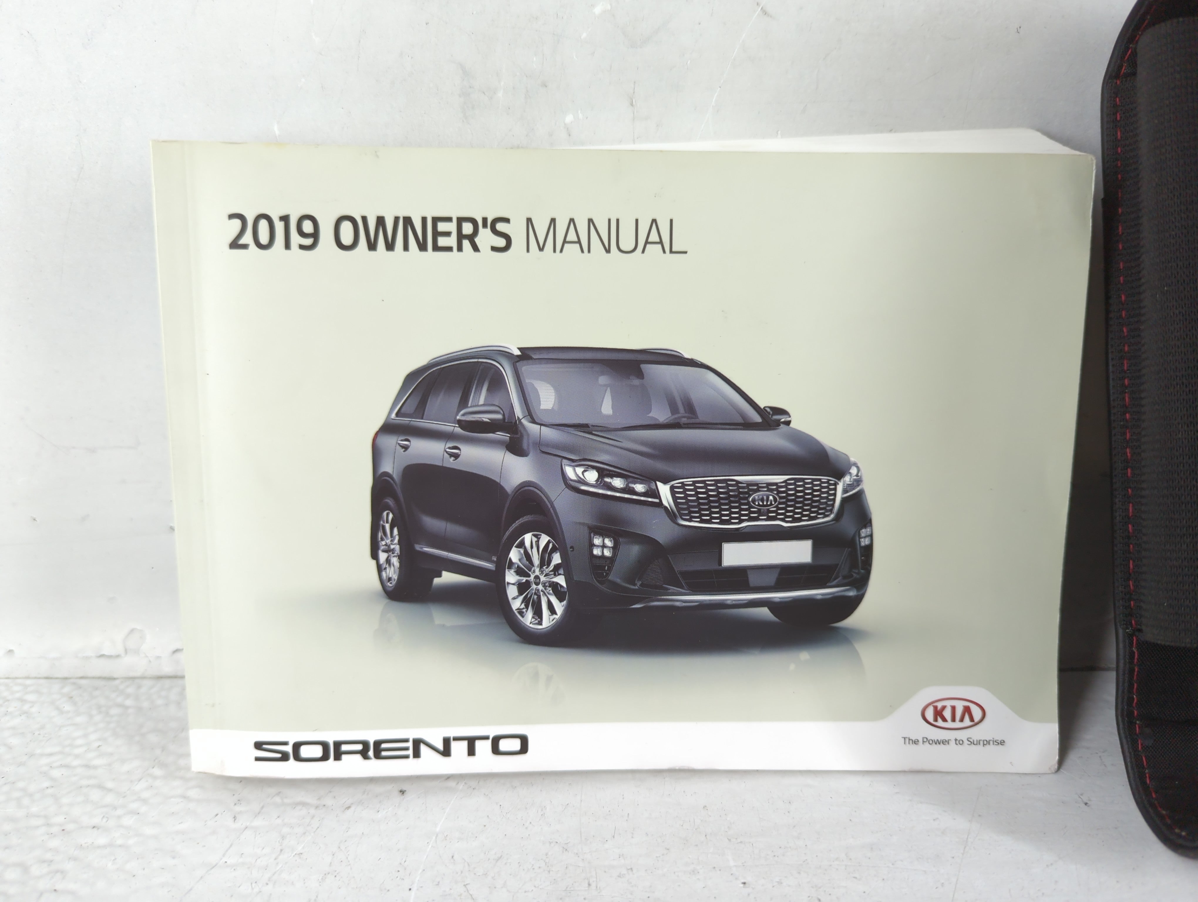 2019 Kia Sorento Owners Manual Book Guide P/N:KXG5-EU87E OEM Used Auto Parts - Oemusedautoparts1.com