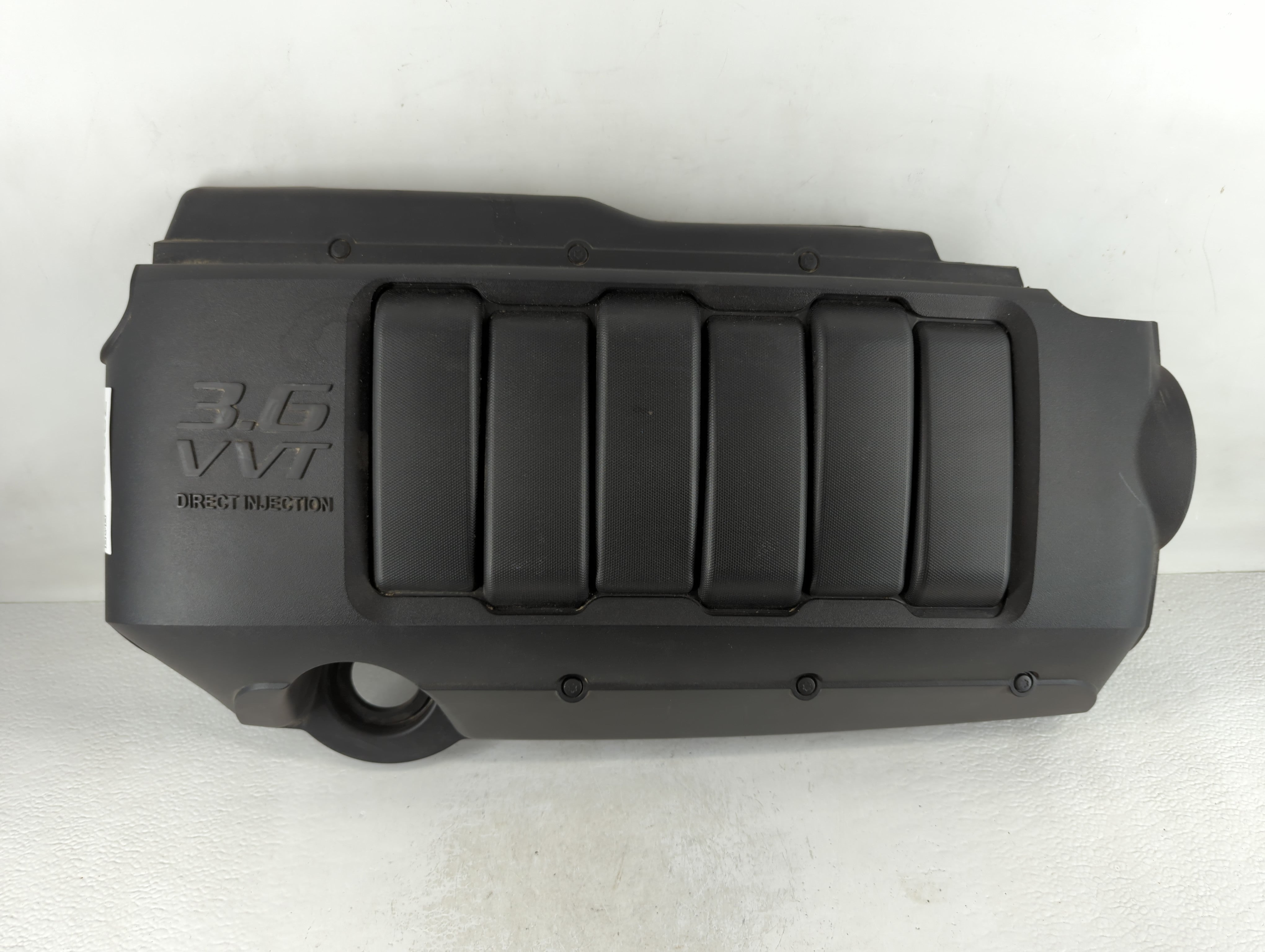 2012 Chevrolet Traverse Engine Cover - Oemusedautoparts1.com