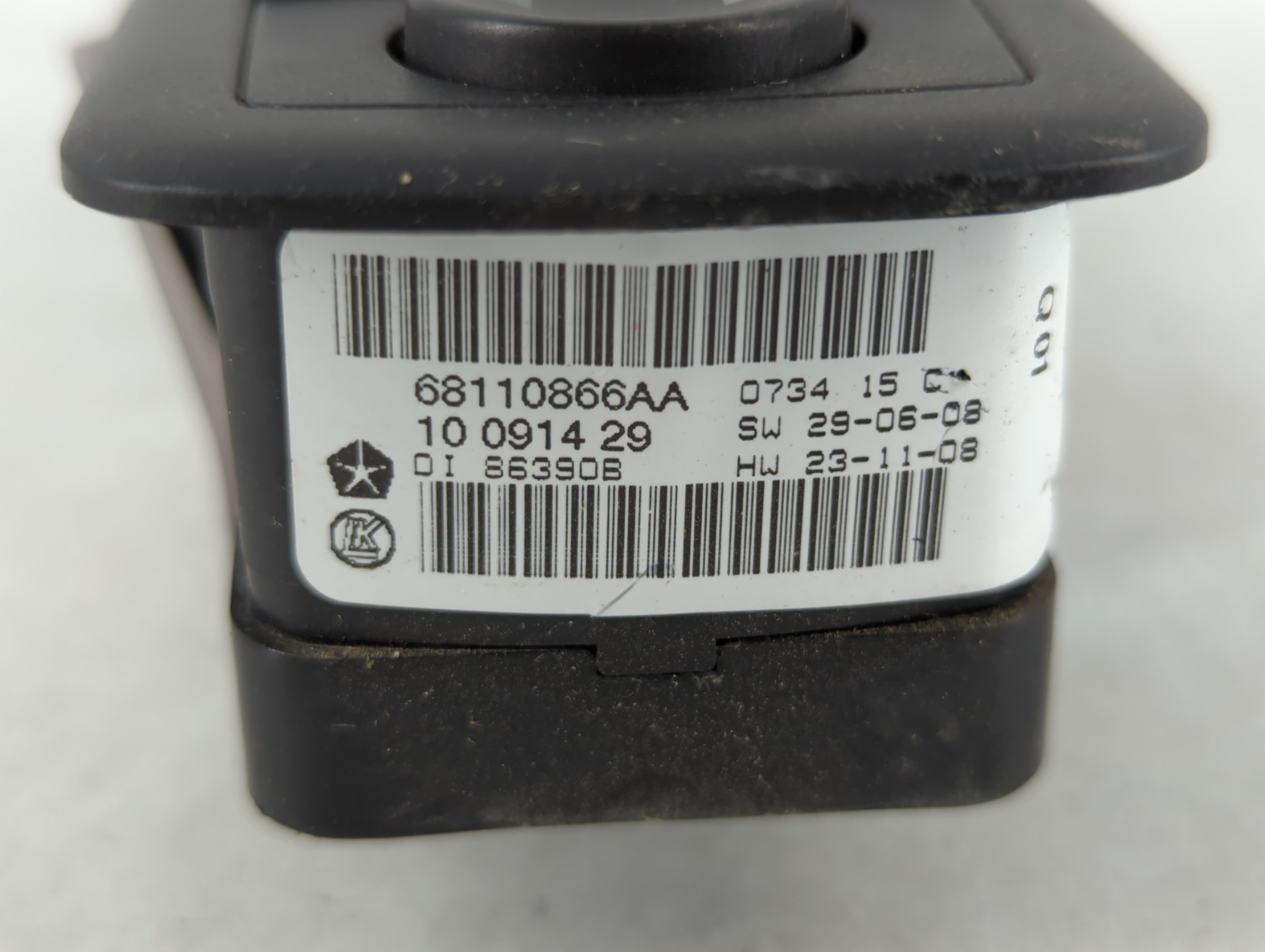 2014 Dodge Caravan Master Power Window Switch Replacement Driver Side Left P/N:68110866AA Fits Fits 2012 2013 2015 2016 OEM Used Auto Parts - Oemusedautoparts1.com
