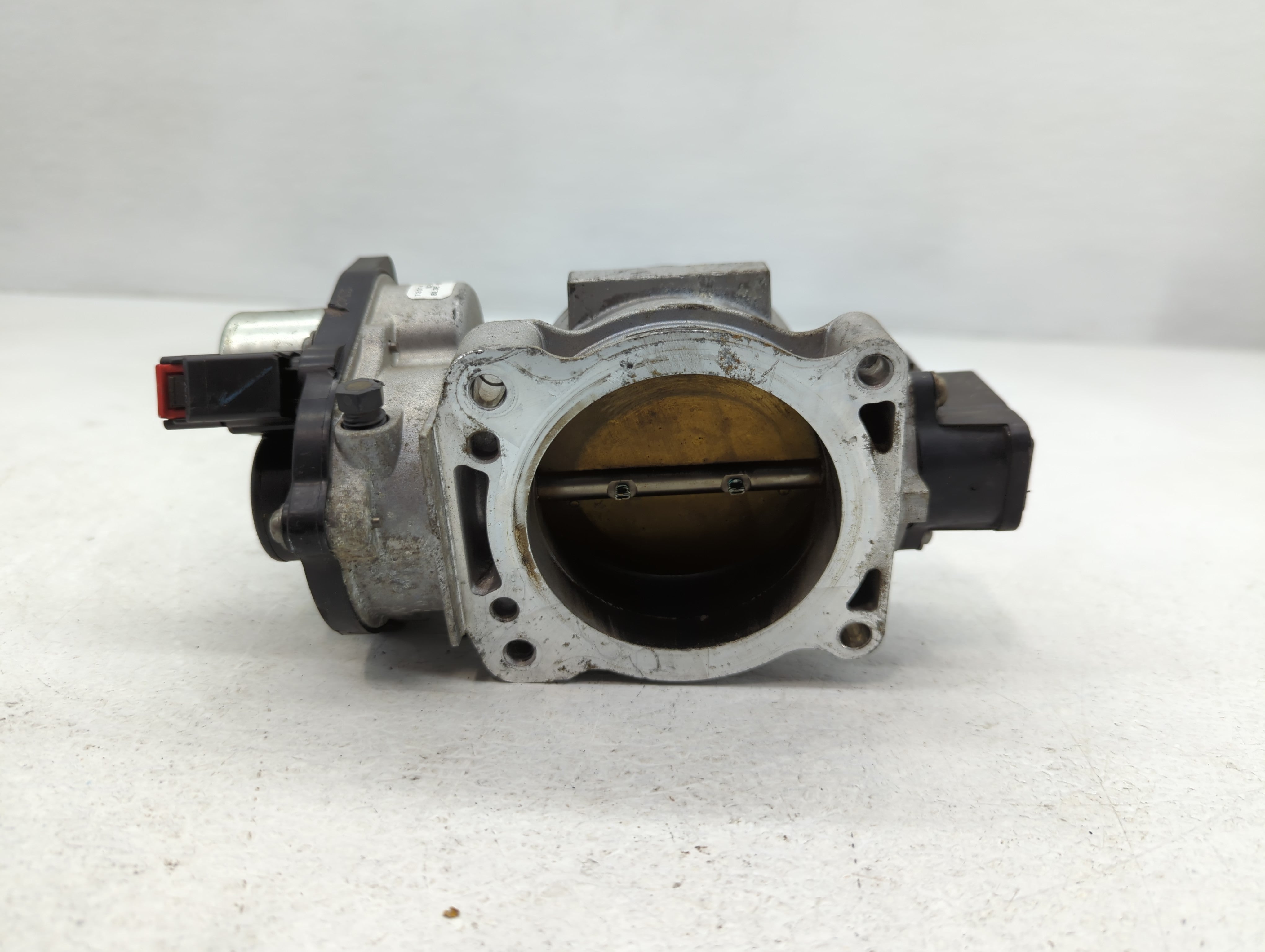 2005-2014 Ford E-150 Throttle Body P/N:VP3L3L-9N825-AG Fits Fits 2004 2005 2006 2007 2008 2009 2010 2011 2012 2013 2014 2015 2016 OEM Used Auto Parts - Oemusedautoparts1.com